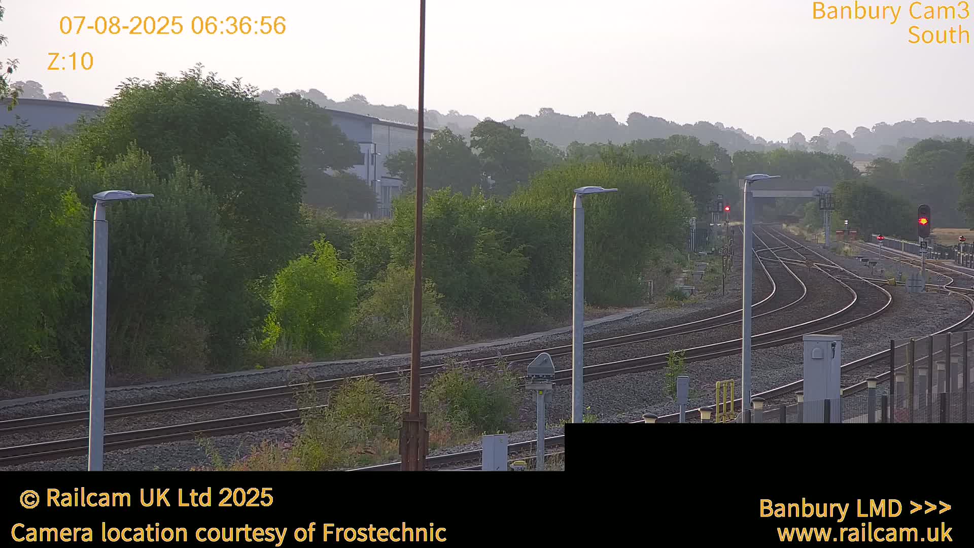 Banbury Train Station Live Cams- Banbury, Cherwell, Oxfordshire, South East, England, United Kingdom