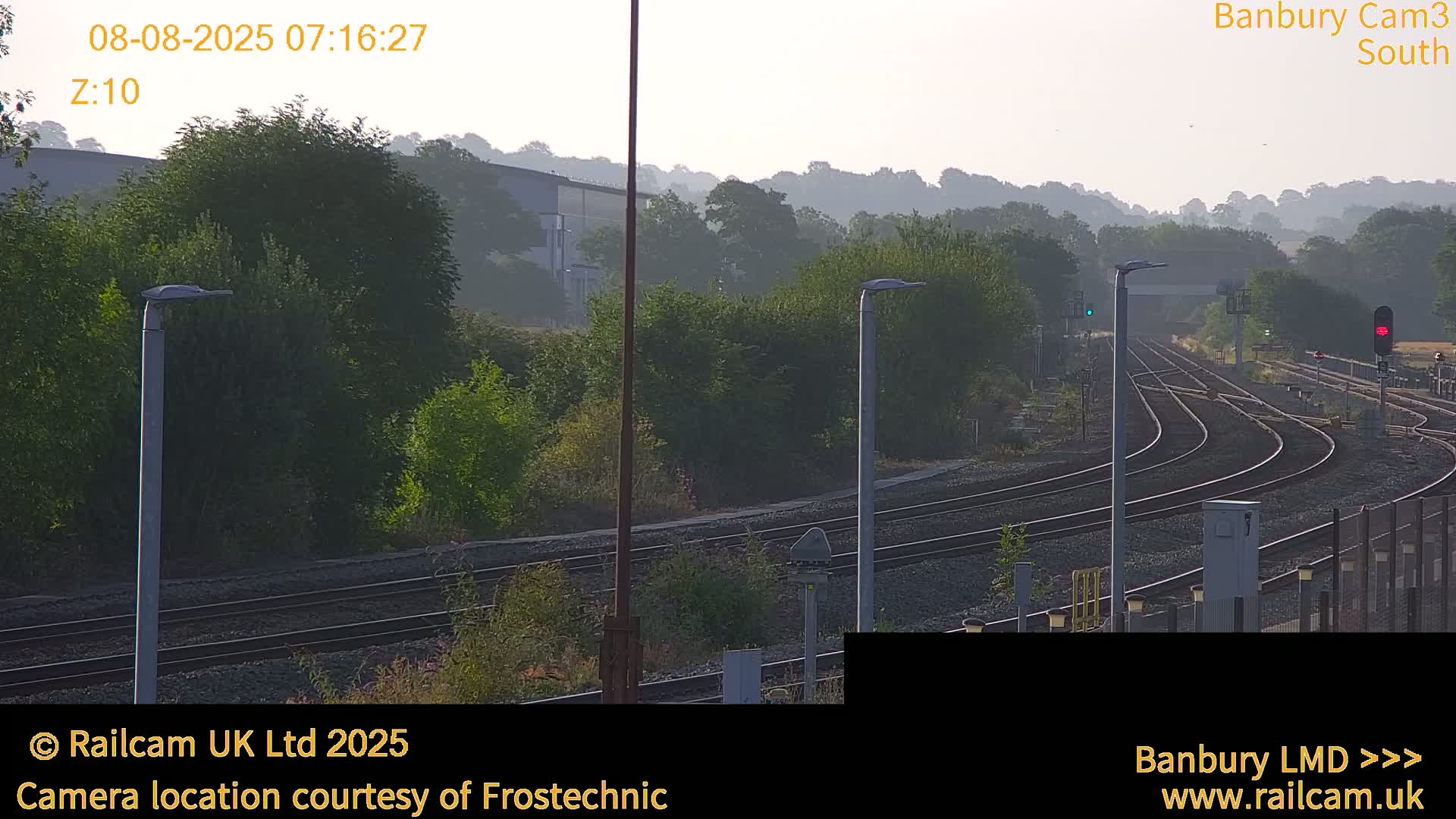 Banbury Train Station Live Cams- Banbury, Cherwell, Oxfordshire, South East, England, United Kingdom