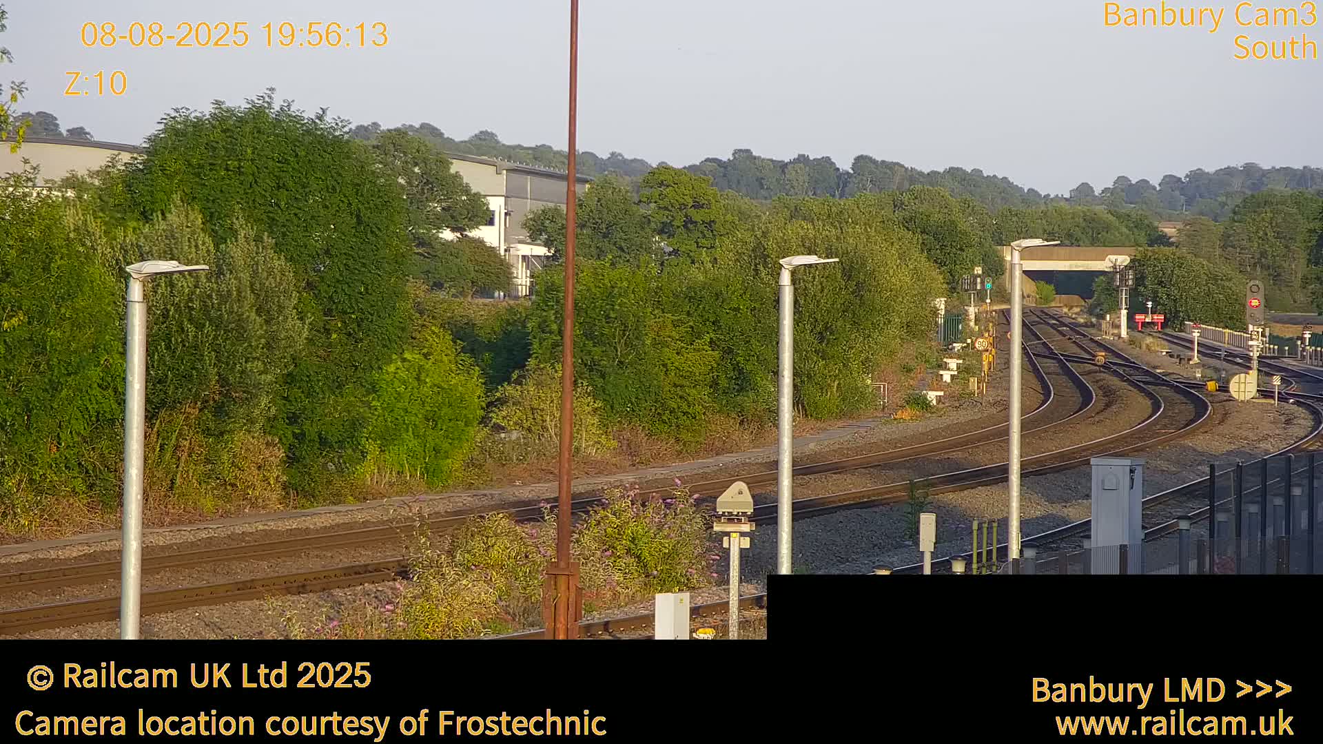 Banbury Train Station Live Cams- Banbury, Cherwell, Oxfordshire, South East, England, United Kingdom