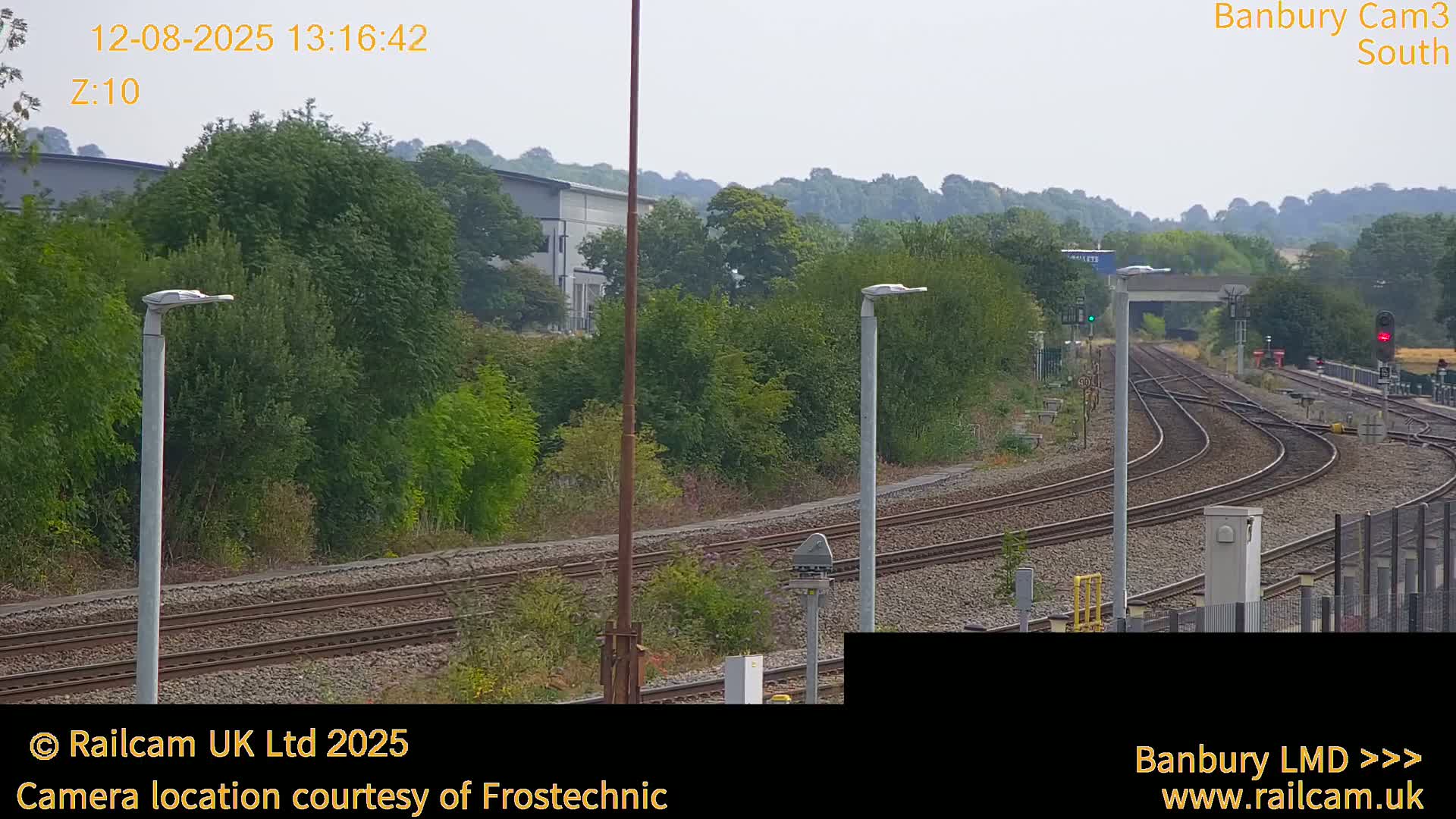 Banbury Train Station Live Cams- Banbury, Cherwell, Oxfordshire, South East, England, United Kingdom
