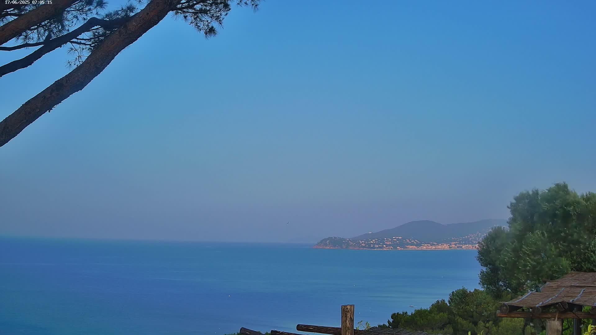 Lily of the Valley, La Croix-Valmer Panaromic Live Cam - Draguignan,  Var, Provence-Alpes-Cote d’Azur, France