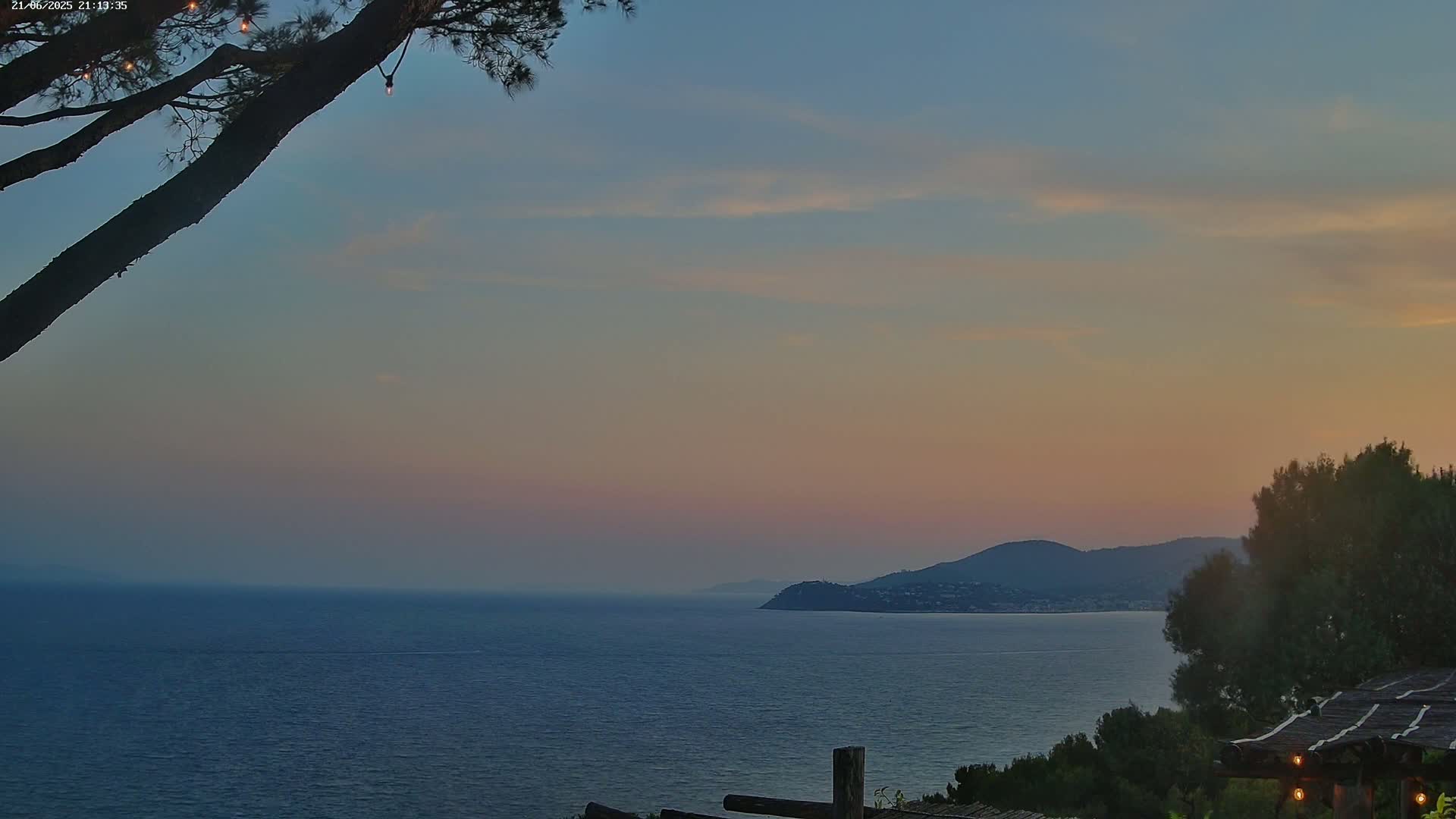 Lily of the Valley, La Croix-Valmer Panaromic Live Cam - Draguignan,  Var, Provence-Alpes-Cote d’Azur, France