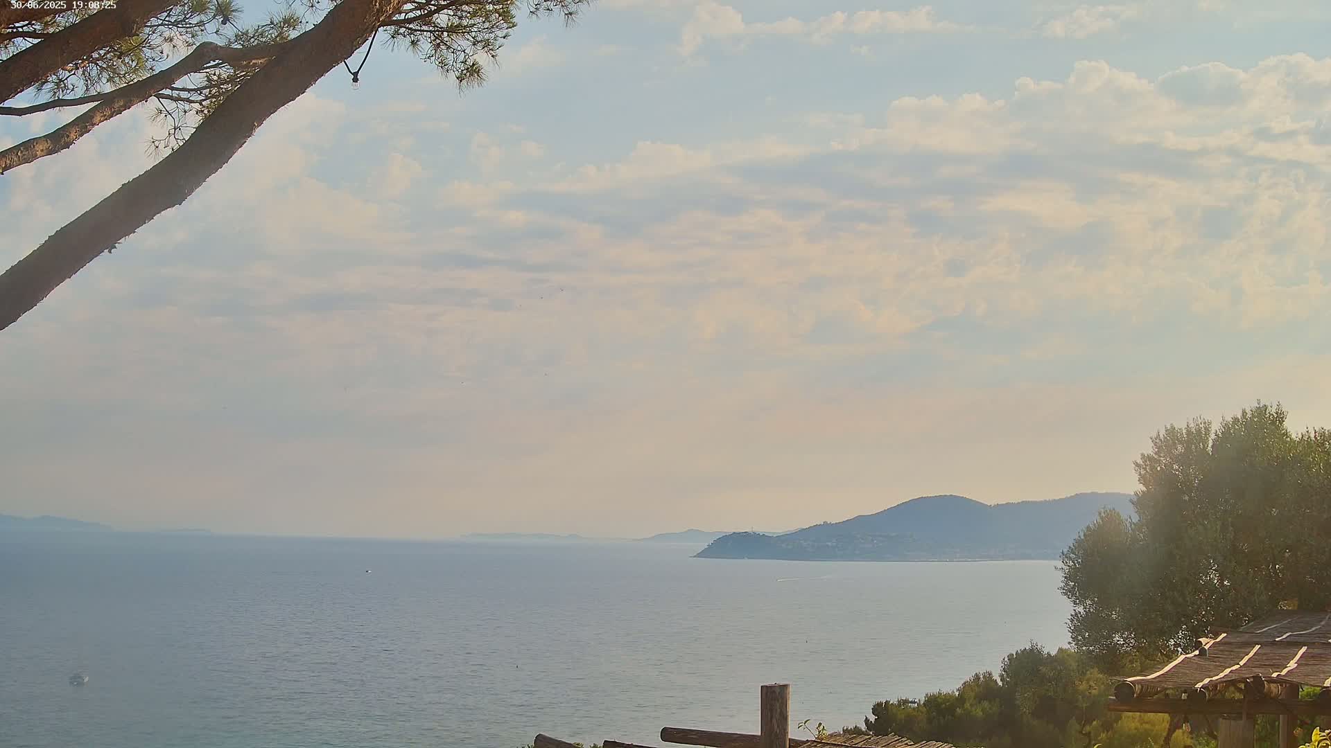 Lily of the Valley, La Croix-Valmer Panaromic Live Cam - Draguignan,  Var, Provence-Alpes-Cote d’Azur, France
