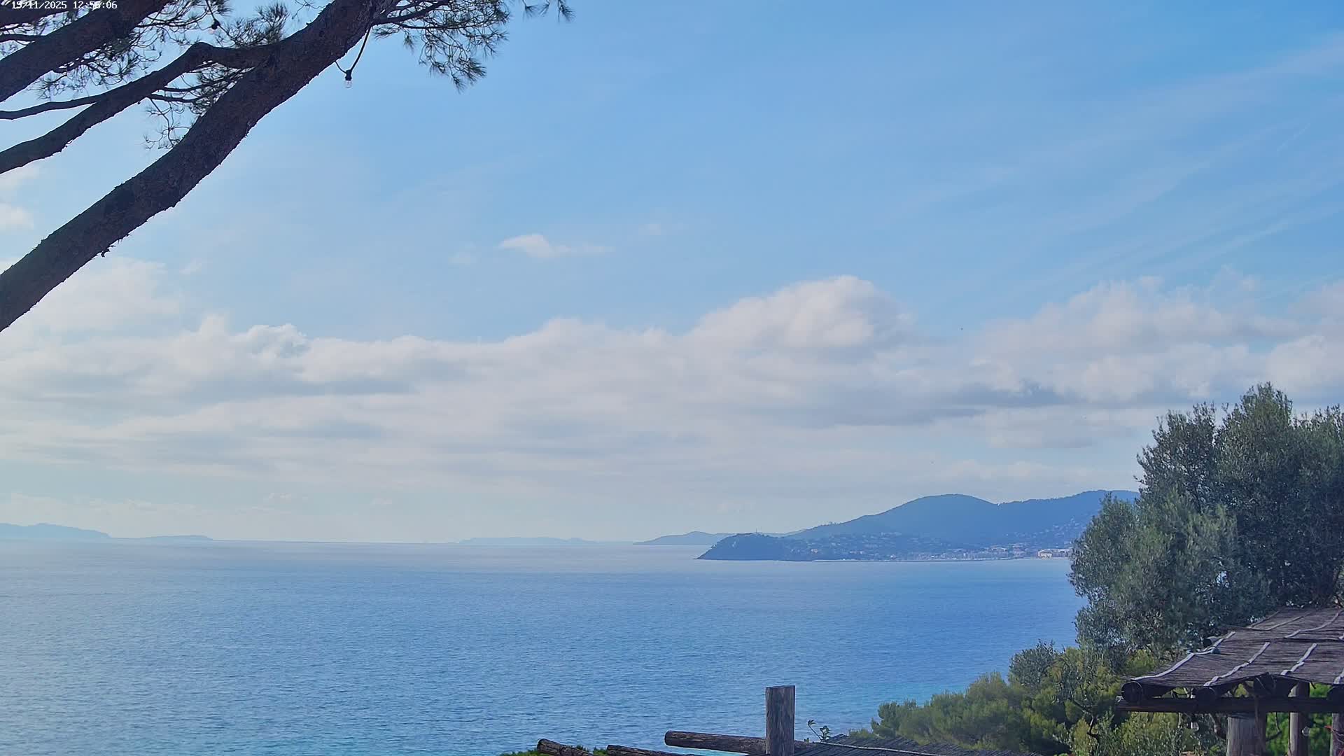 Lily of the Valley, La Croix-Valmer Panaromic Live Cam - Draguignan,  Var, Provence-Alpes-Cote d’Azur, France