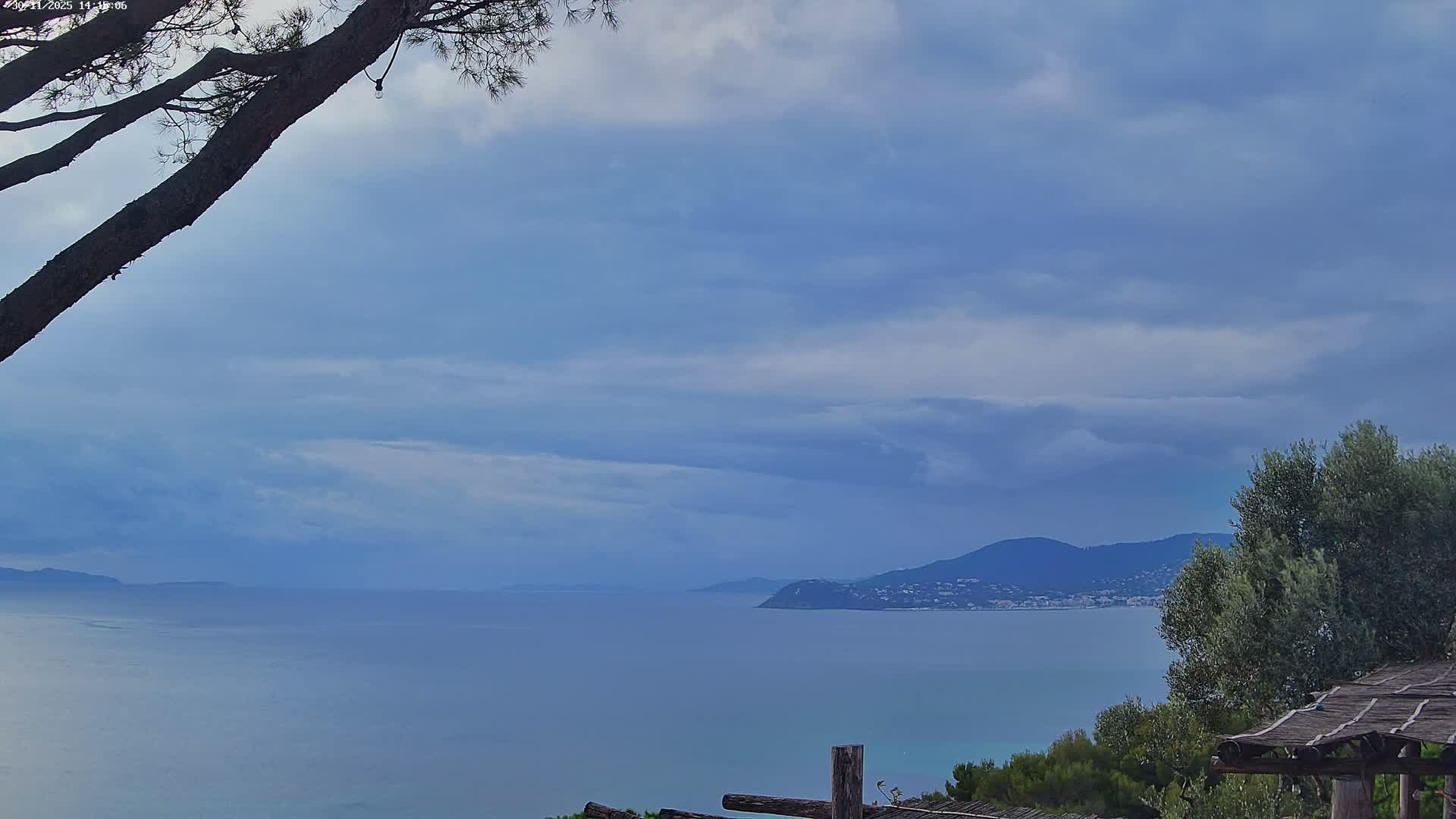 Lily of the Valley, La Croix-Valmer Panaromic Live Cam - Draguignan,  Var, Provence-Alpes-Cote d’Azur, France
