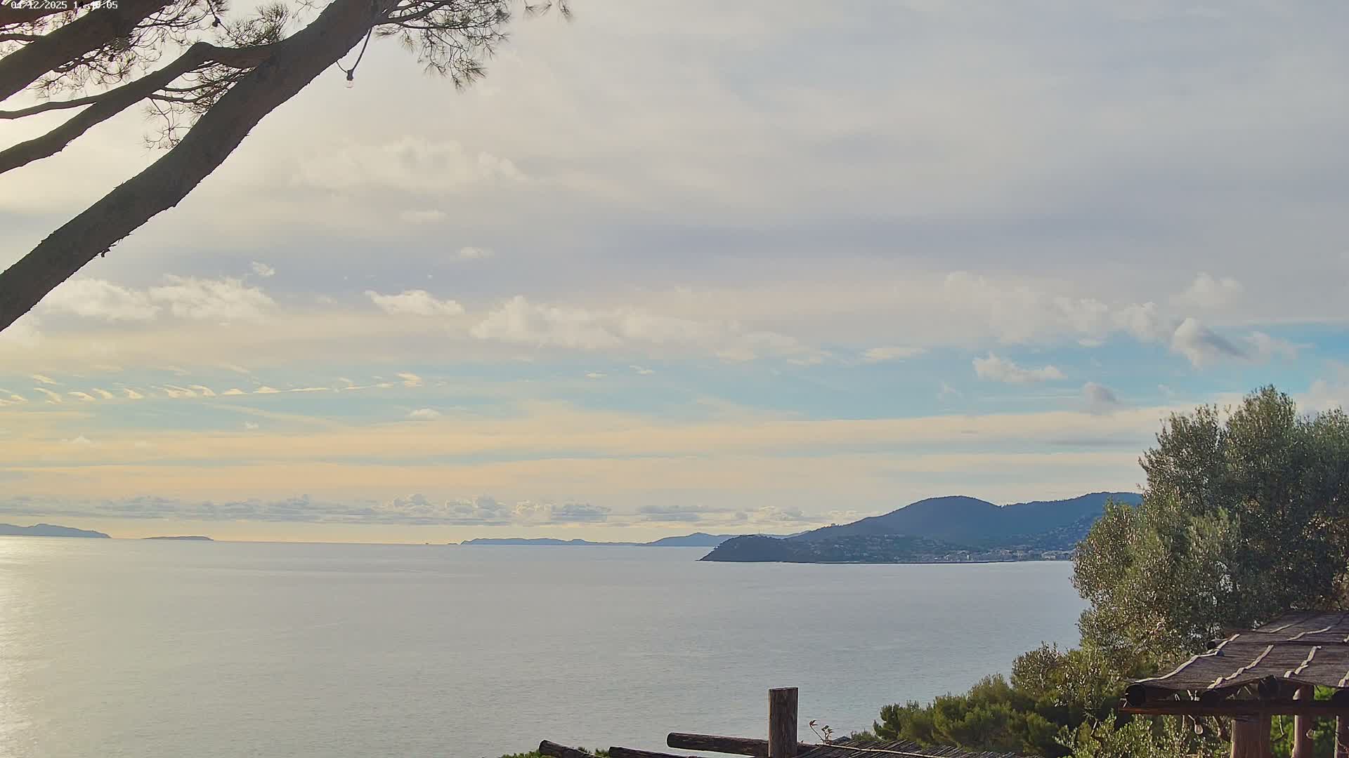 Lily of the Valley, La Croix-Valmer Panaromic Live Cam - Draguignan,  Var, Provence-Alpes-Cote d’Azur, France