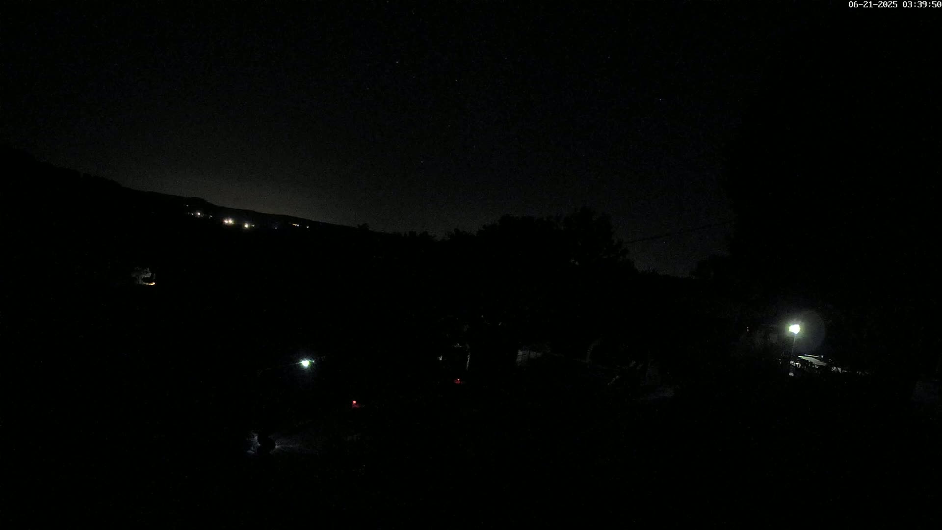 Villelaure, L'Oustaou du Luberon Village Live Cam - Apt, Vaucluse, Provence-Alpes-Côte d’Azur, France