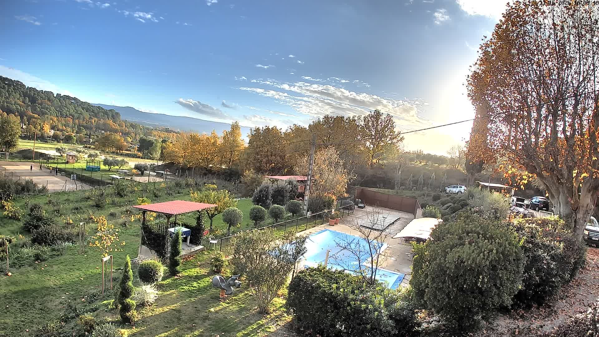Villelaure, L'Oustaou du Luberon Village Live Cam - Apt, Vaucluse, Provence-Alpes-Côte d’Azur, France