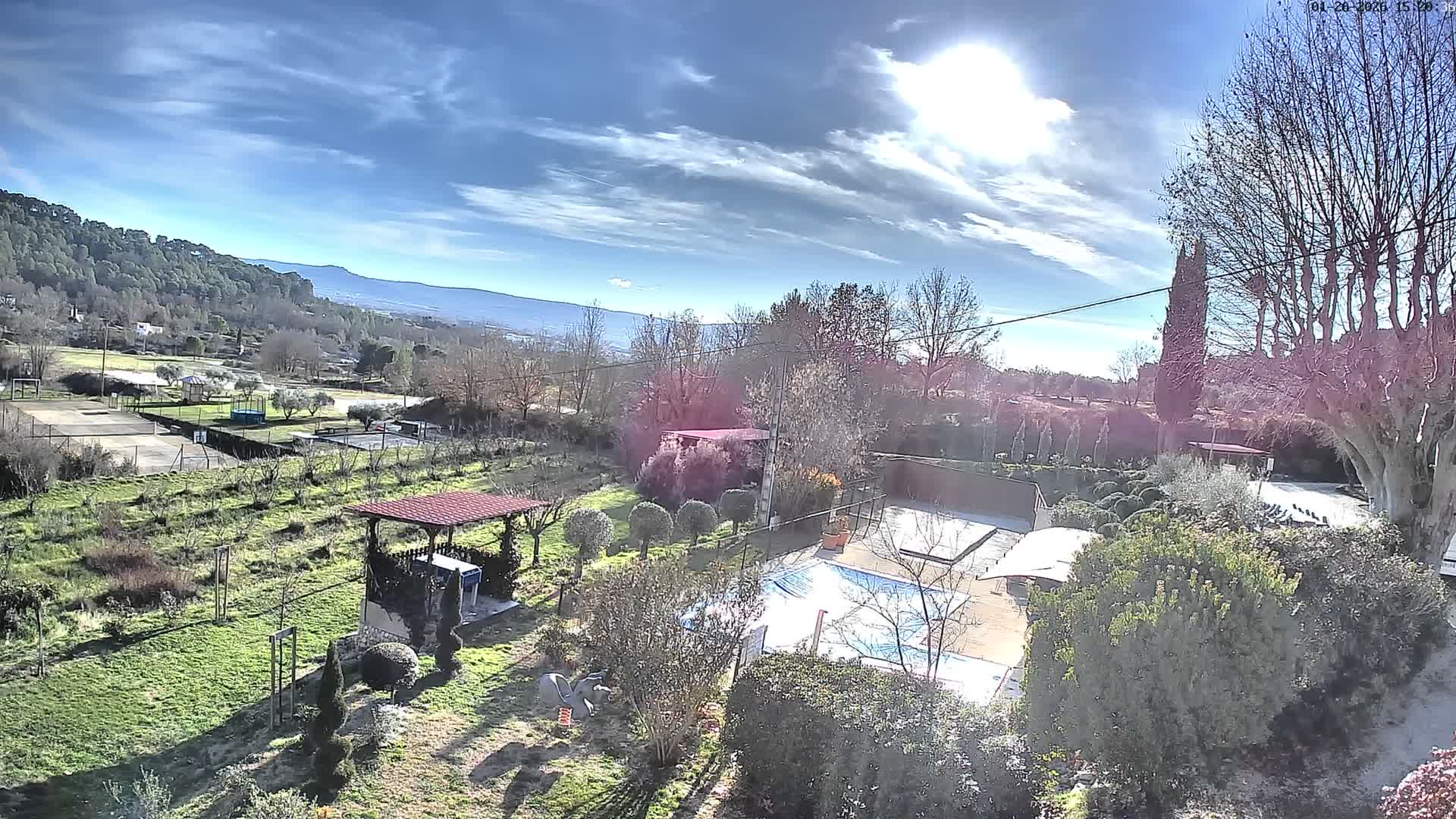 Villelaure, L'Oustaou du Luberon Village Live Cam - Apt, Vaucluse, Provence-Alpes-Côte d’Azur, France