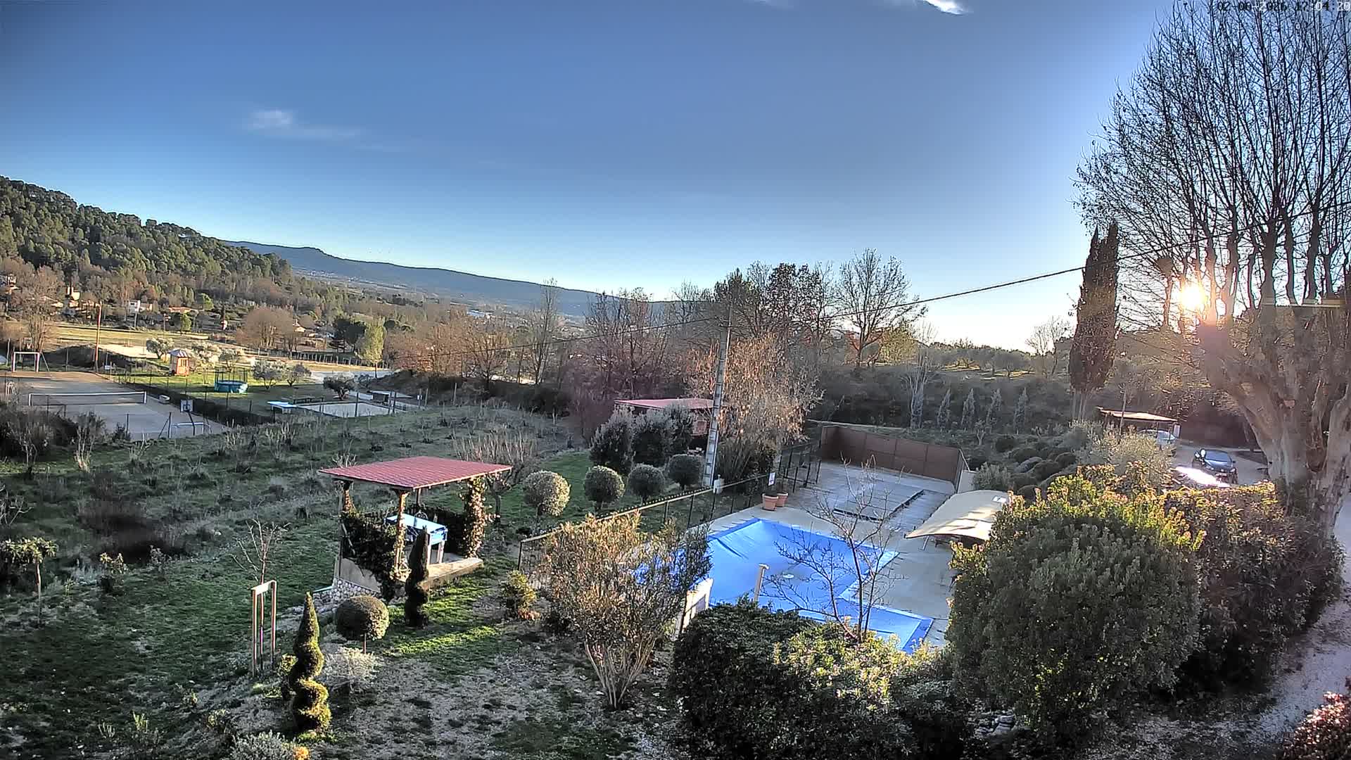 Villelaure, L'Oustaou du Luberon Village Live Cam - Apt, Vaucluse, Provence-Alpes-Côte d’Azur, France