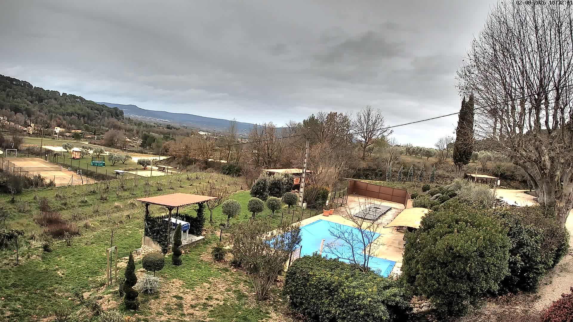 Villelaure, L'Oustaou du Luberon Village Live Cam - Apt, Vaucluse, Provence-Alpes-Côte d’Azur, France