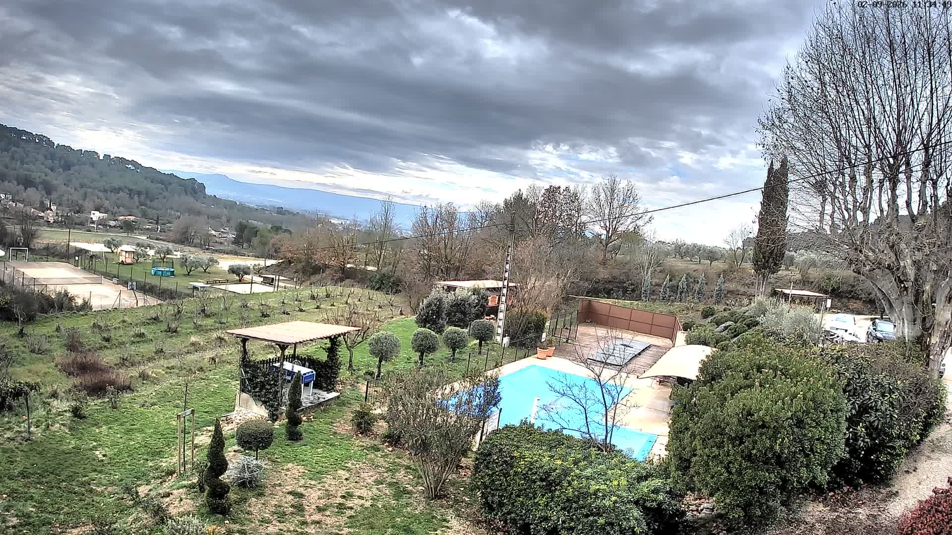 Villelaure, L'Oustaou du Luberon Village Live Cam - Apt, Vaucluse, Provence-Alpes-Côte d’Azur, France