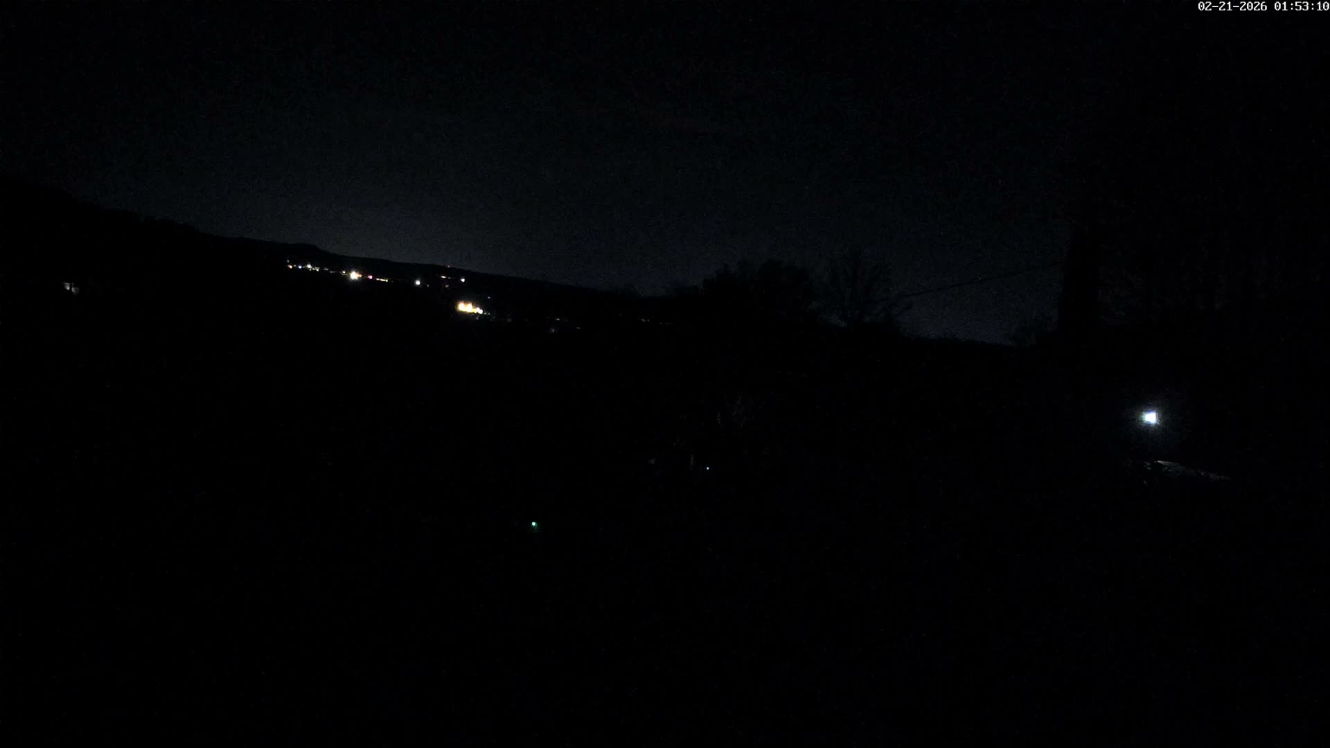 Villelaure, L'Oustaou du Luberon Village Live Cam - Apt, Vaucluse, Provence-Alpes-Côte d’Azur, France