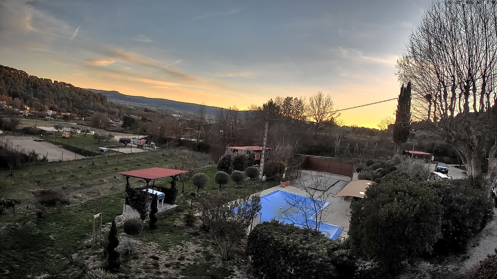 Villelaure, L'Oustaou du Luberon Village Live Cam - Apt, Vaucluse, Provence-Alpes-Côte d’Azur, France