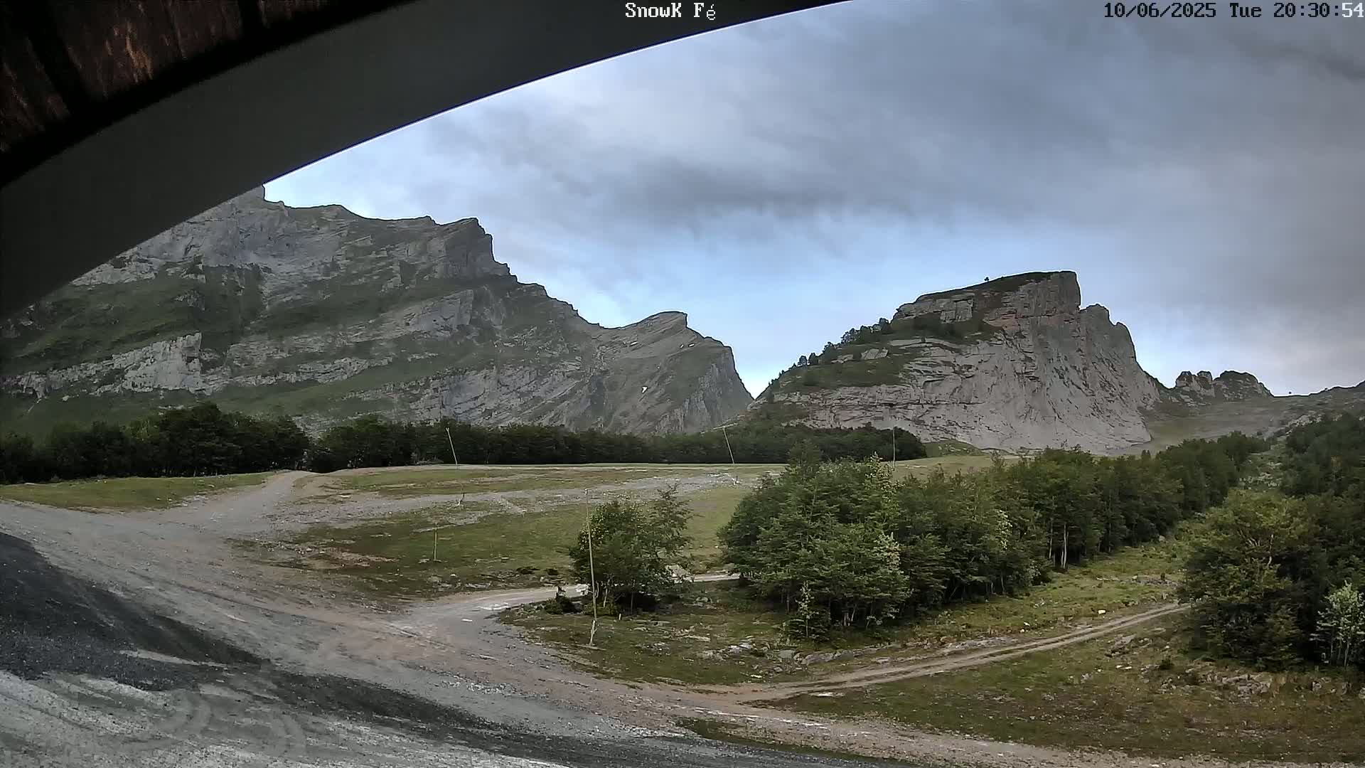 Gourette,  Pyrenees View from Snow K Fé Live Cam - Eaux-Bonnes,  Pyrenees-Atlantiques, Nouvelle-Aquitaine, France