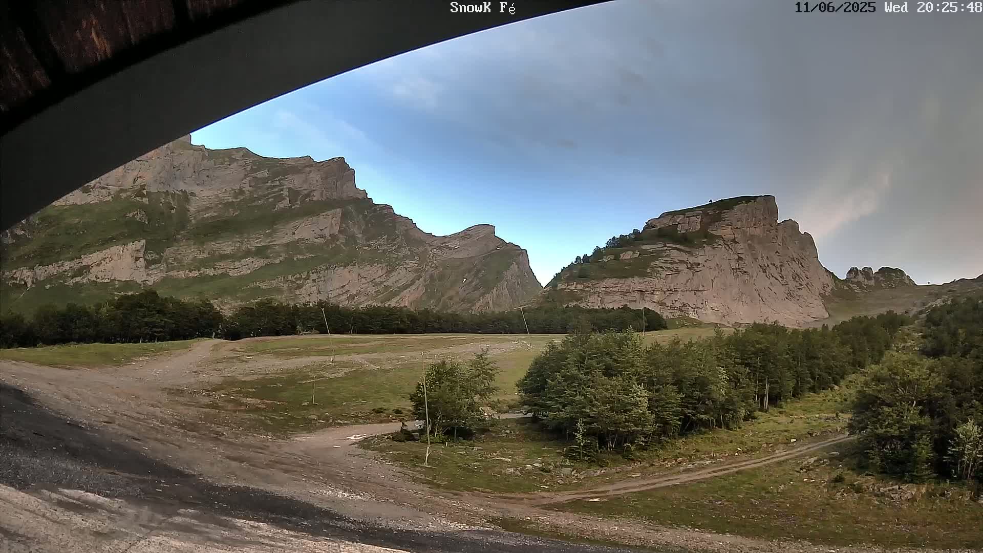 Gourette,  Pyrenees View from Snow K Fé Live Cam - Eaux-Bonnes,  Pyrenees-Atlantiques, Nouvelle-Aquitaine, France