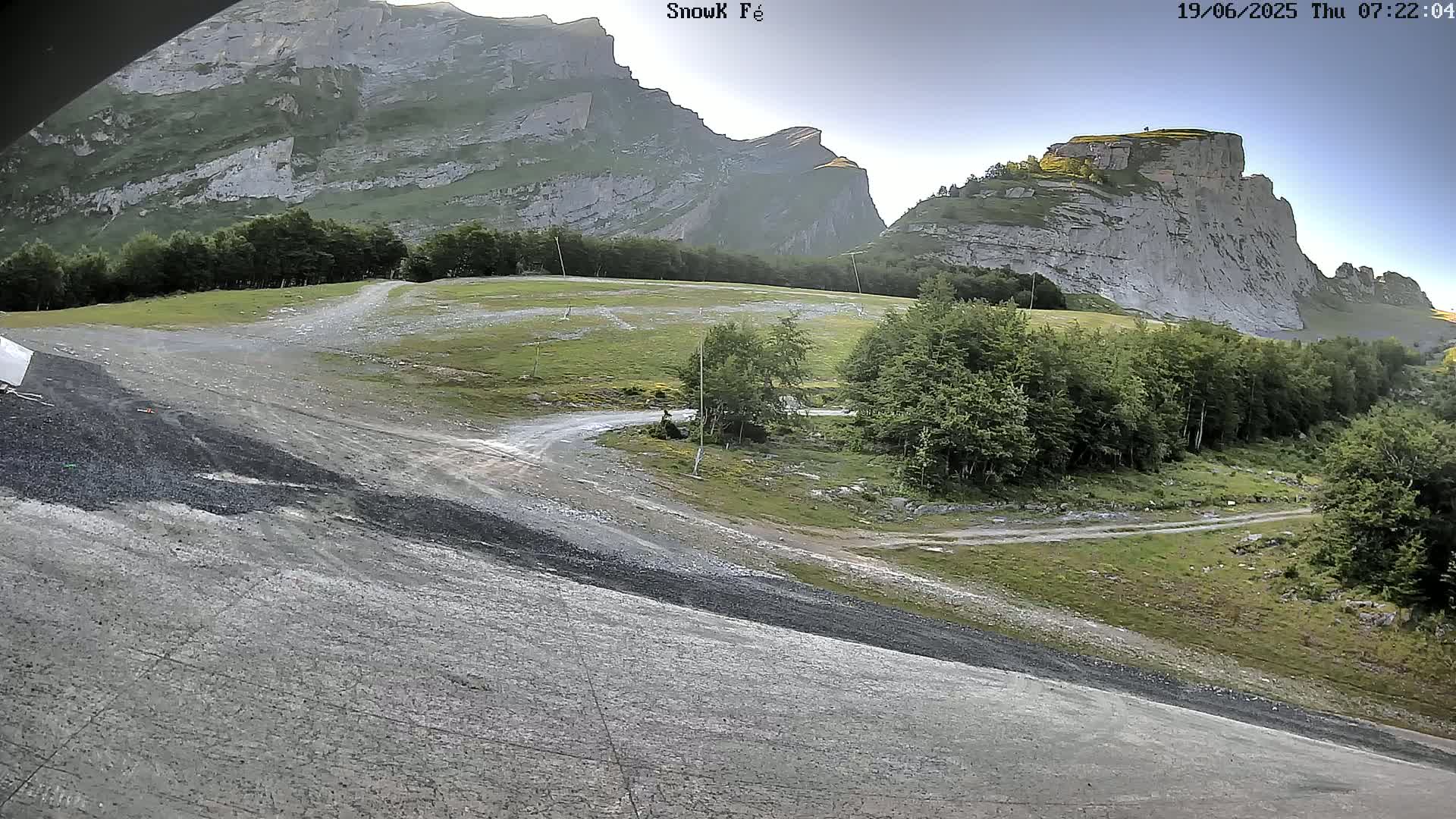 Gourette,  Pyrenees View from Snow K Fé Live Cam - Eaux-Bonnes,  Pyrenees-Atlantiques, Nouvelle-Aquitaine, France