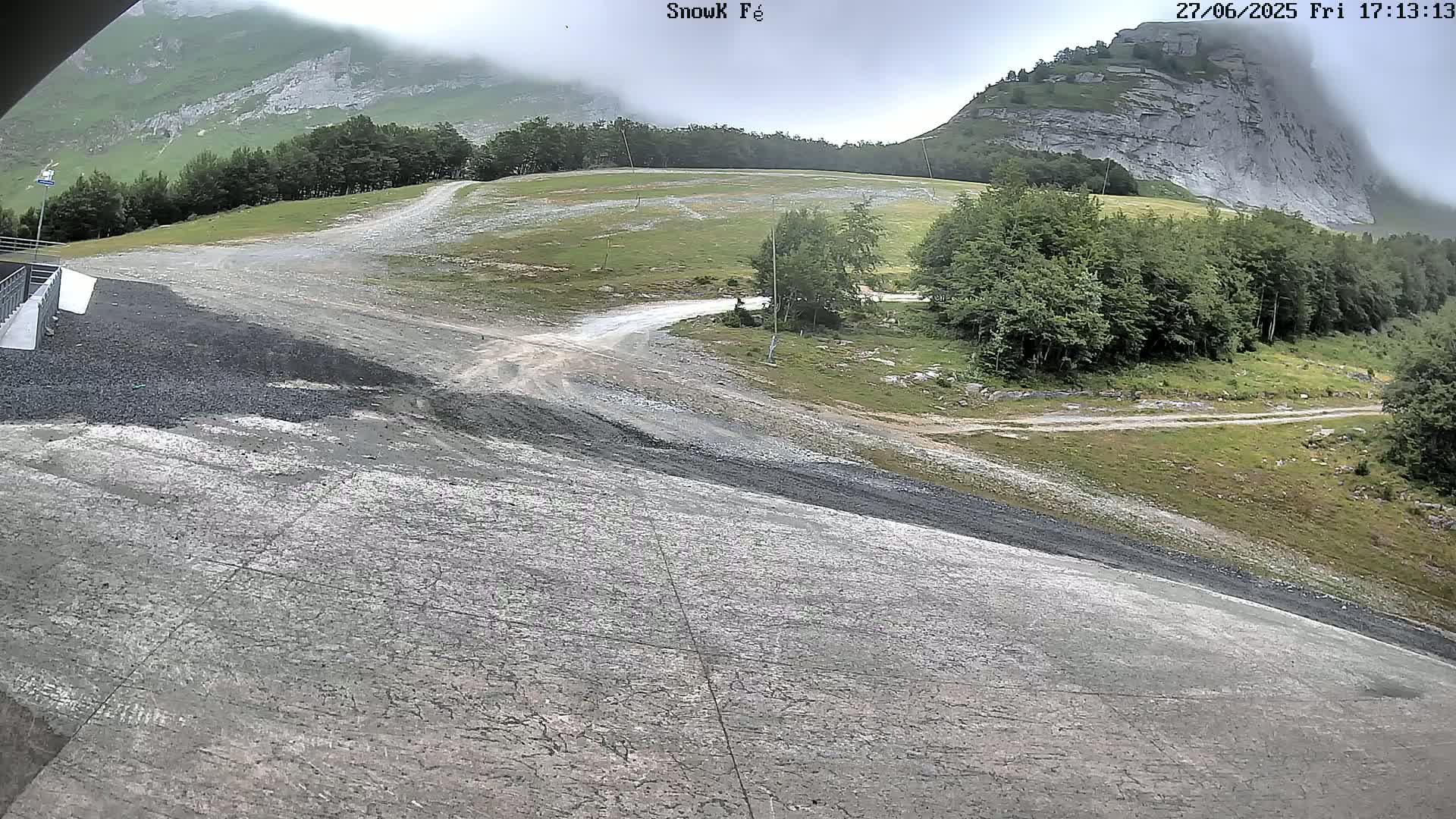 Gourette,  Pyrenees View from Snow K Fé Live Cam - Eaux-Bonnes,  Pyrenees-Atlantiques, Nouvelle-Aquitaine, France