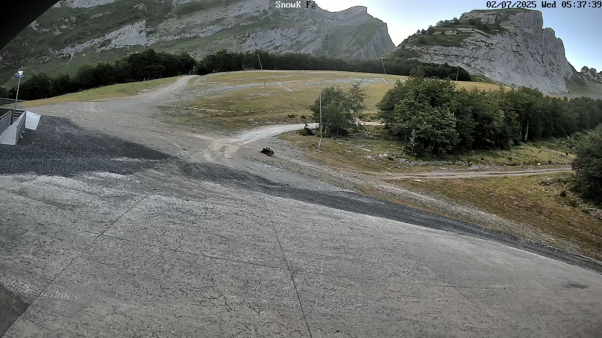 Gourette,  Pyrenees View from Snow K Fé Live Cam - Eaux-Bonnes,  Pyrenees-Atlantiques, Nouvelle-Aquitaine, France