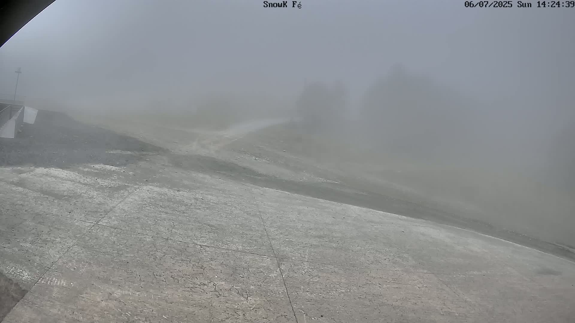 Gourette,  Pyrenees View from Snow K Fé Live Cam - Eaux-Bonnes,  Pyrenees-Atlantiques, Nouvelle-Aquitaine, France