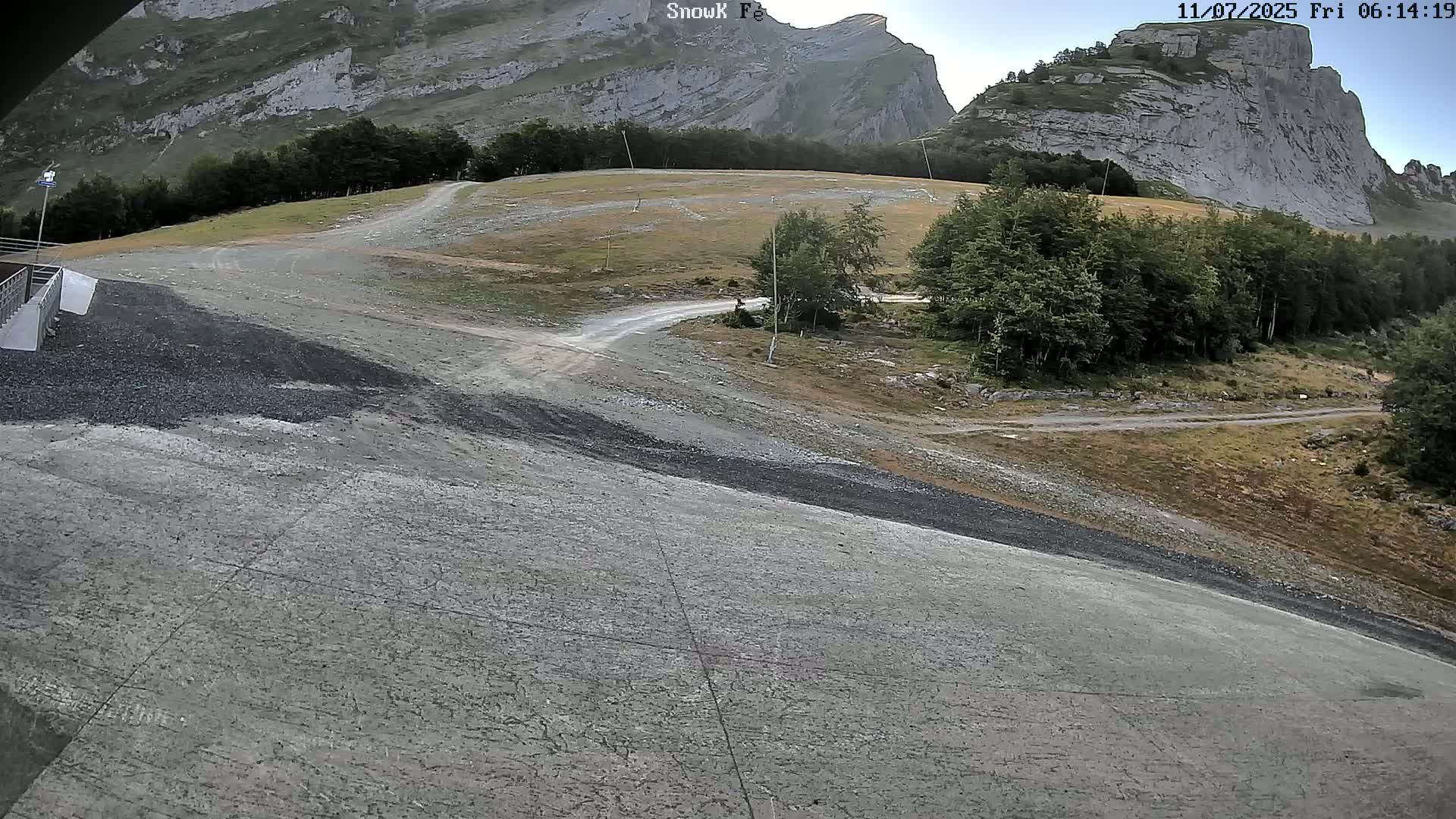 Gourette,  Pyrenees View from Snow K Fé Live Cam - Eaux-Bonnes,  Pyrenees-Atlantiques, Nouvelle-Aquitaine, France