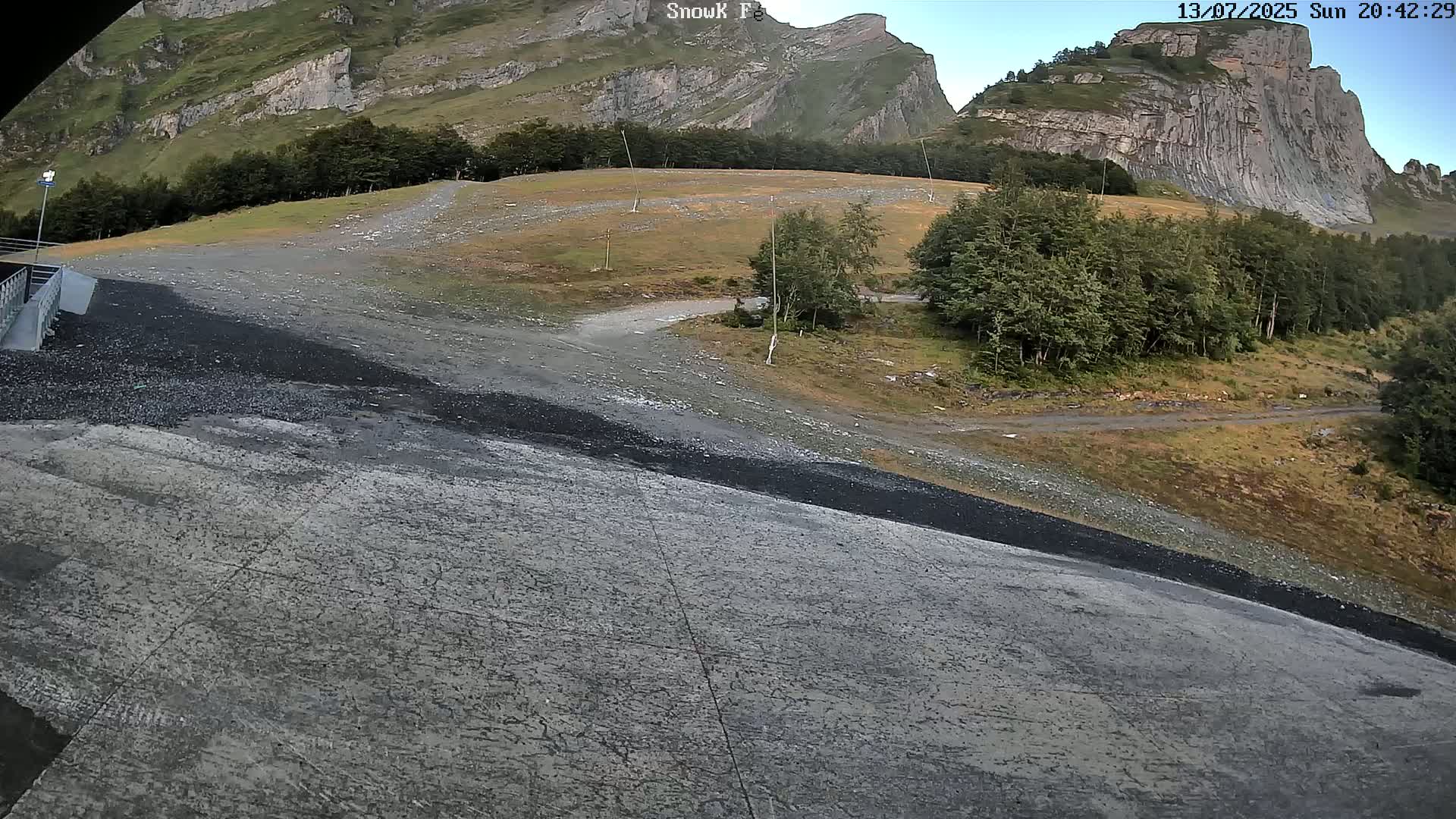 Gourette,  Pyrenees View from Snow K Fé Live Cam - Eaux-Bonnes,  Pyrenees-Atlantiques, Nouvelle-Aquitaine, France