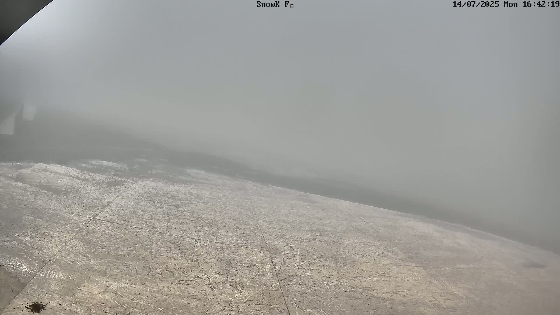 Gourette,  Pyrenees View from Snow K Fé Live Cam - Eaux-Bonnes,  Pyrenees-Atlantiques, Nouvelle-Aquitaine, France