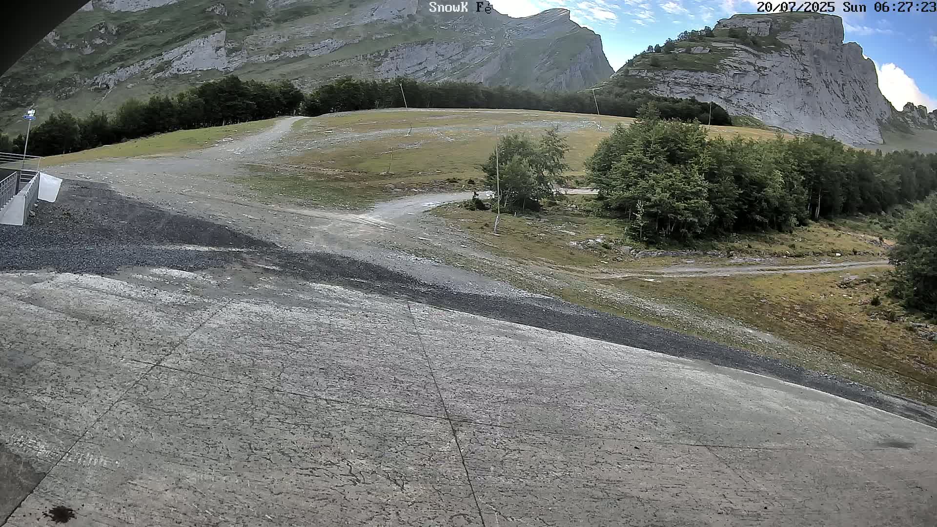 Gourette,  Pyrenees View from Snow K Fé Live Cam - Eaux-Bonnes,  Pyrenees-Atlantiques, Nouvelle-Aquitaine, France