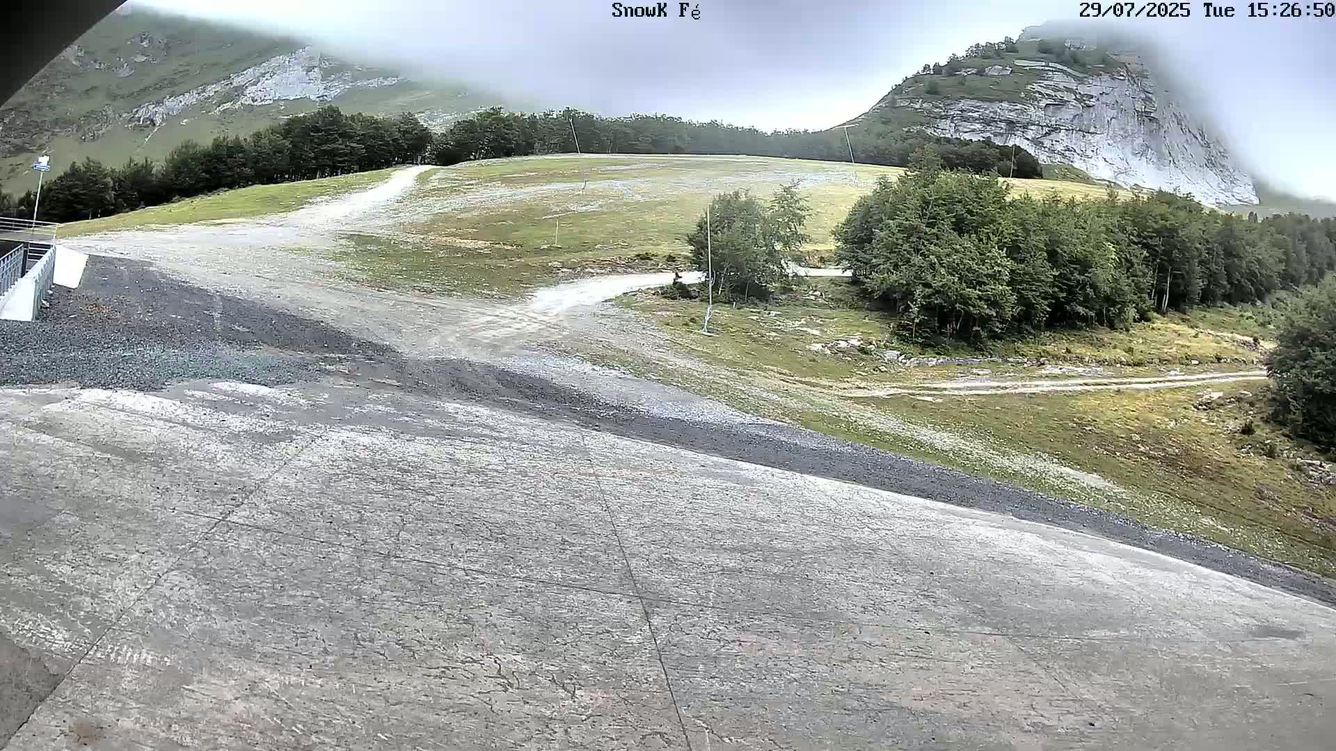 Gourette,  Pyrenees View from Snow K Fé Live Cam - Eaux-Bonnes,  Pyrenees-Atlantiques, Nouvelle-Aquitaine, France