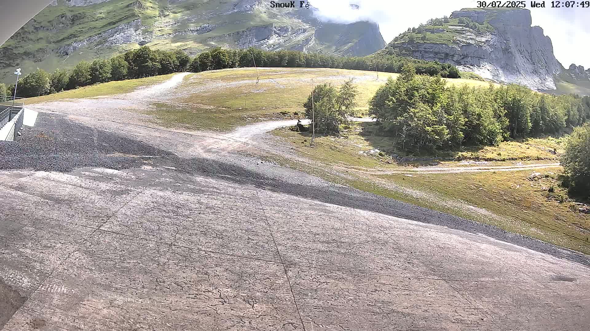 Gourette,  Pyrenees View from Snow K Fé Live Cam - Eaux-Bonnes,  Pyrenees-Atlantiques, Nouvelle-Aquitaine, France
