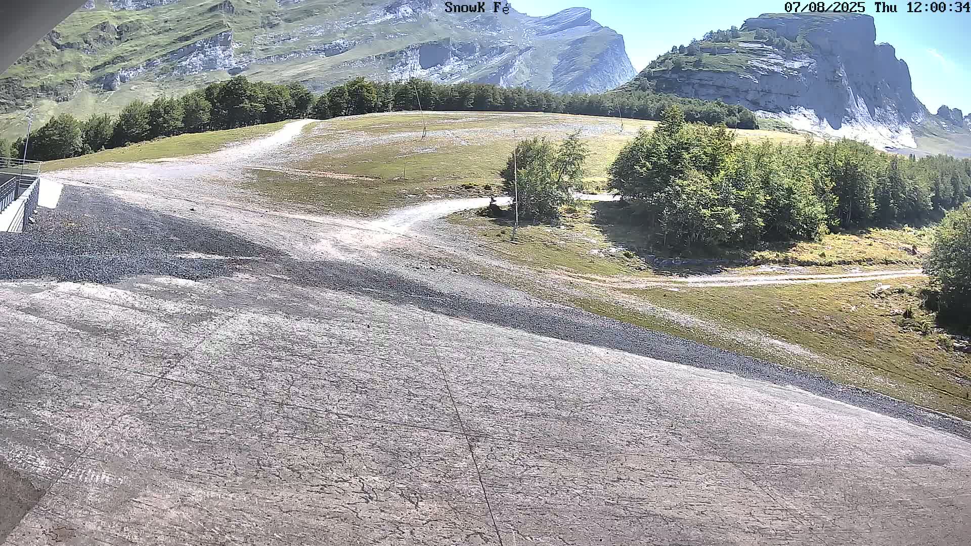 Gourette,  Pyrenees View from Snow K Fé Live Cam - Eaux-Bonnes,  Pyrenees-Atlantiques, Nouvelle-Aquitaine, France