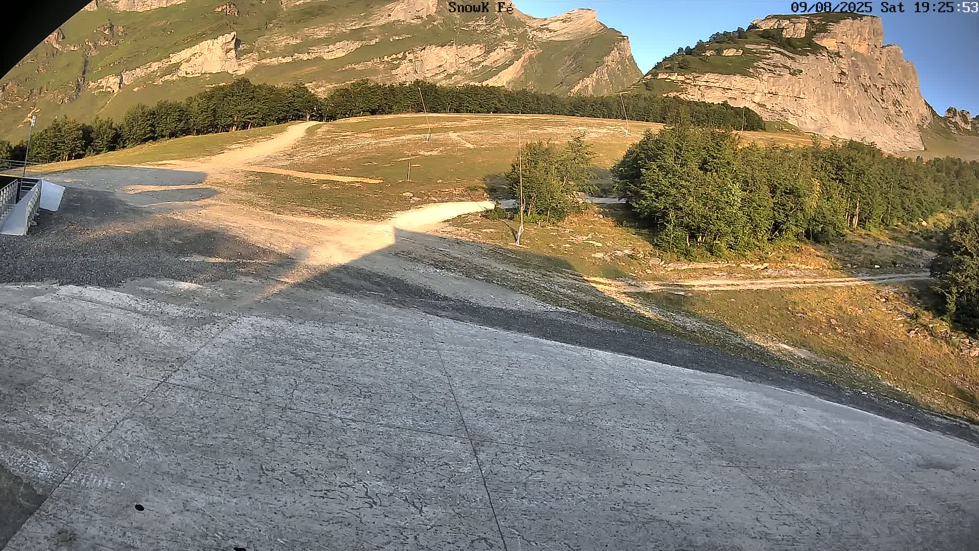 Gourette,  Pyrenees View from Snow K Fé Live Cam - Eaux-Bonnes,  Pyrenees-Atlantiques, Nouvelle-Aquitaine, France
