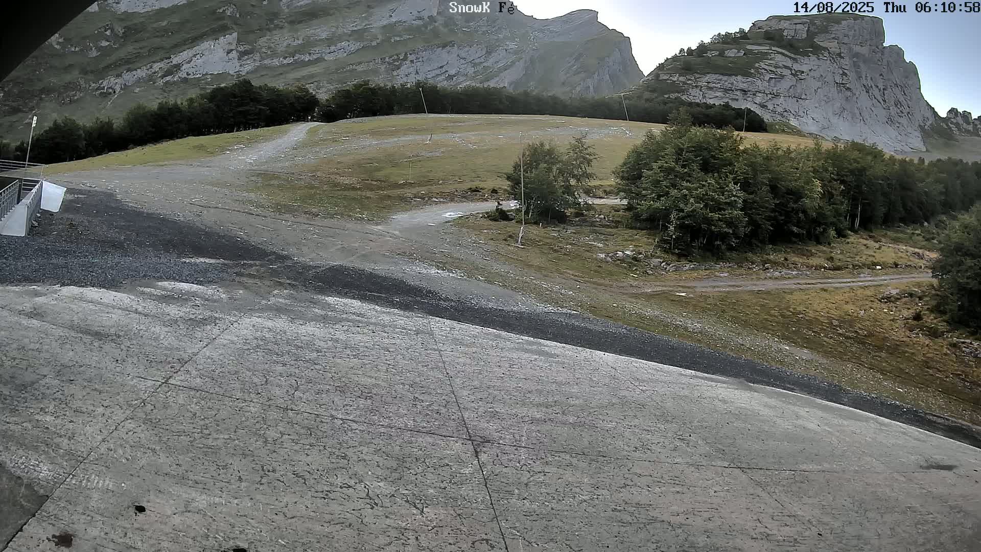 Gourette,  Pyrenees View from Snow K Fé Live Cam - Eaux-Bonnes,  Pyrenees-Atlantiques, Nouvelle-Aquitaine, France
