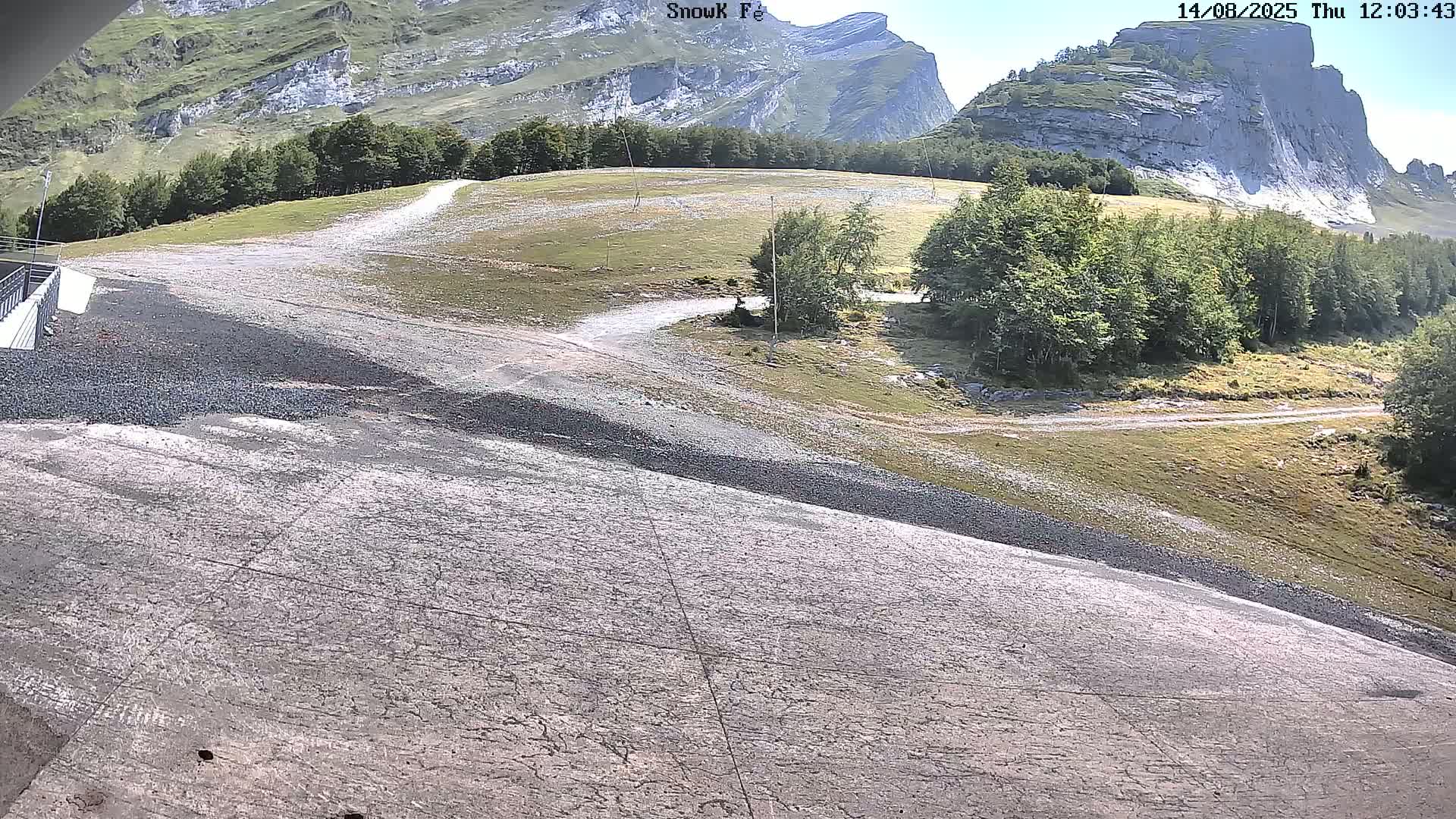 Gourette,  Pyrenees View from Snow K Fé Live Cam - Eaux-Bonnes,  Pyrenees-Atlantiques, Nouvelle-Aquitaine, France