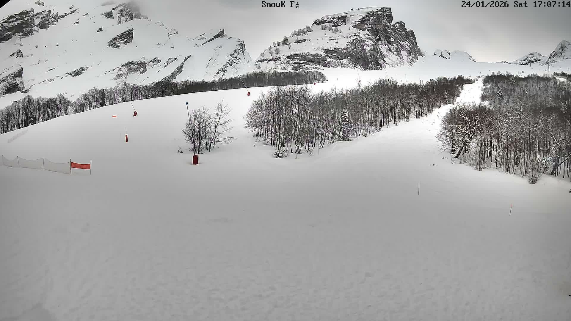 Gourette,  Pyrenees View from Snow K Fé Live Cam - Eaux-Bonnes,  Pyrenees-Atlantiques, Nouvelle-Aquitaine, France