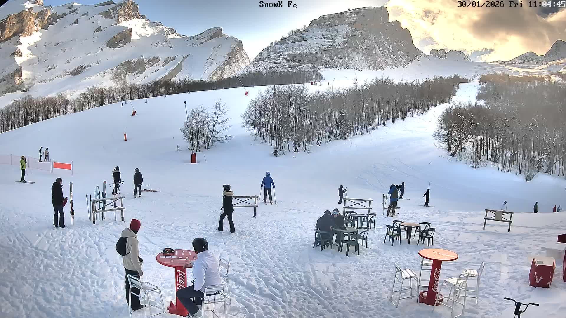 Gourette,  Pyrenees View from Snow K Fé Live Cam - Eaux-Bonnes,  Pyrenees-Atlantiques, Nouvelle-Aquitaine, France
