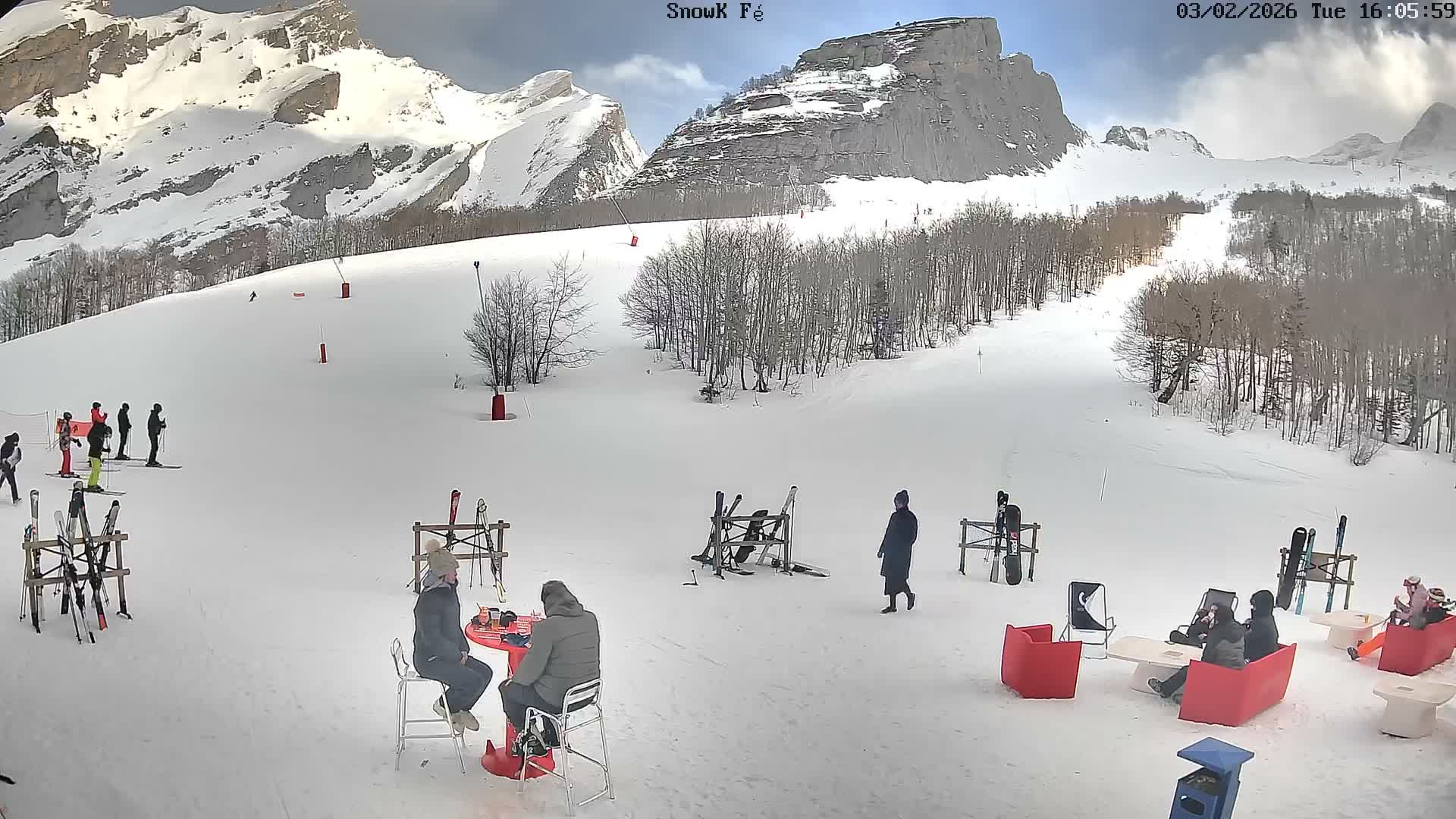 Gourette,  Pyrenees View from Snow K Fé Live Cam - Eaux-Bonnes,  Pyrenees-Atlantiques, Nouvelle-Aquitaine, France