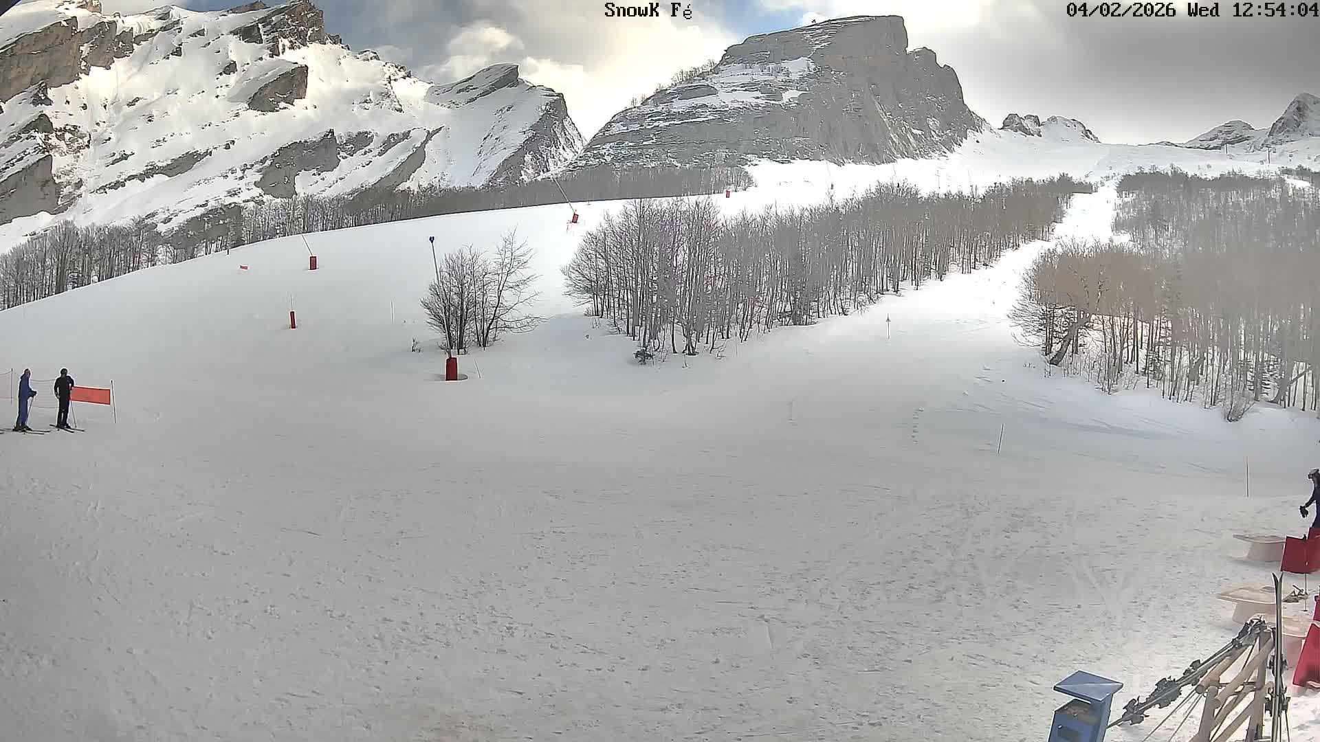 Gourette,  Pyrenees View from Snow K Fé Live Cam - Eaux-Bonnes,  Pyrenees-Atlantiques, Nouvelle-Aquitaine, France