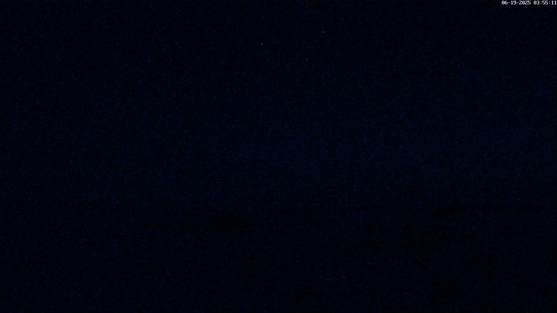 Trégastel, Plage du Coz - Pors Beach Live Cam - Lannion, Côtes-d'Armor, Bretagne, France