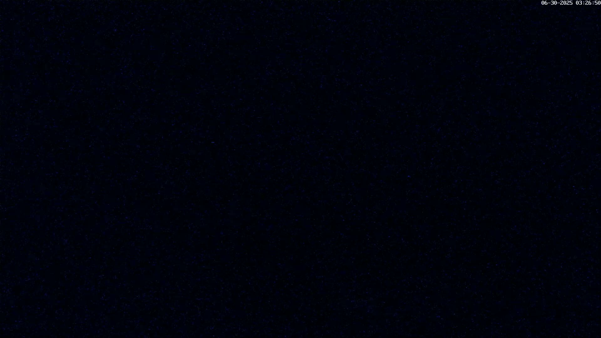 Trégastel, Plage du Coz - Pors Beach Live Cam - Lannion, Côtes-d'Armor, Bretagne, France
