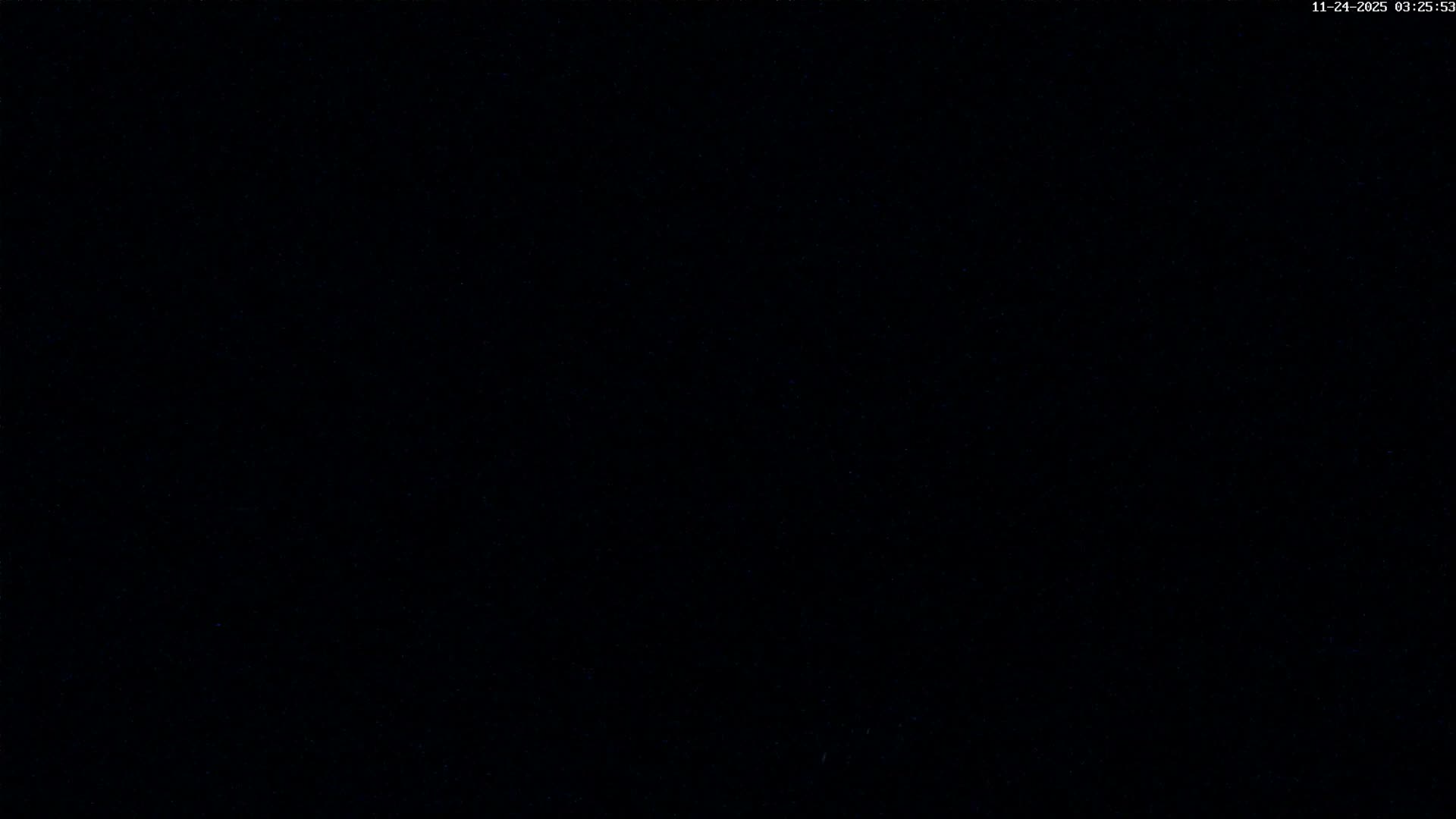 Trégastel, Plage du Coz - Pors Beach Live Cam - Lannion, Côtes-d'Armor, Bretagne, France