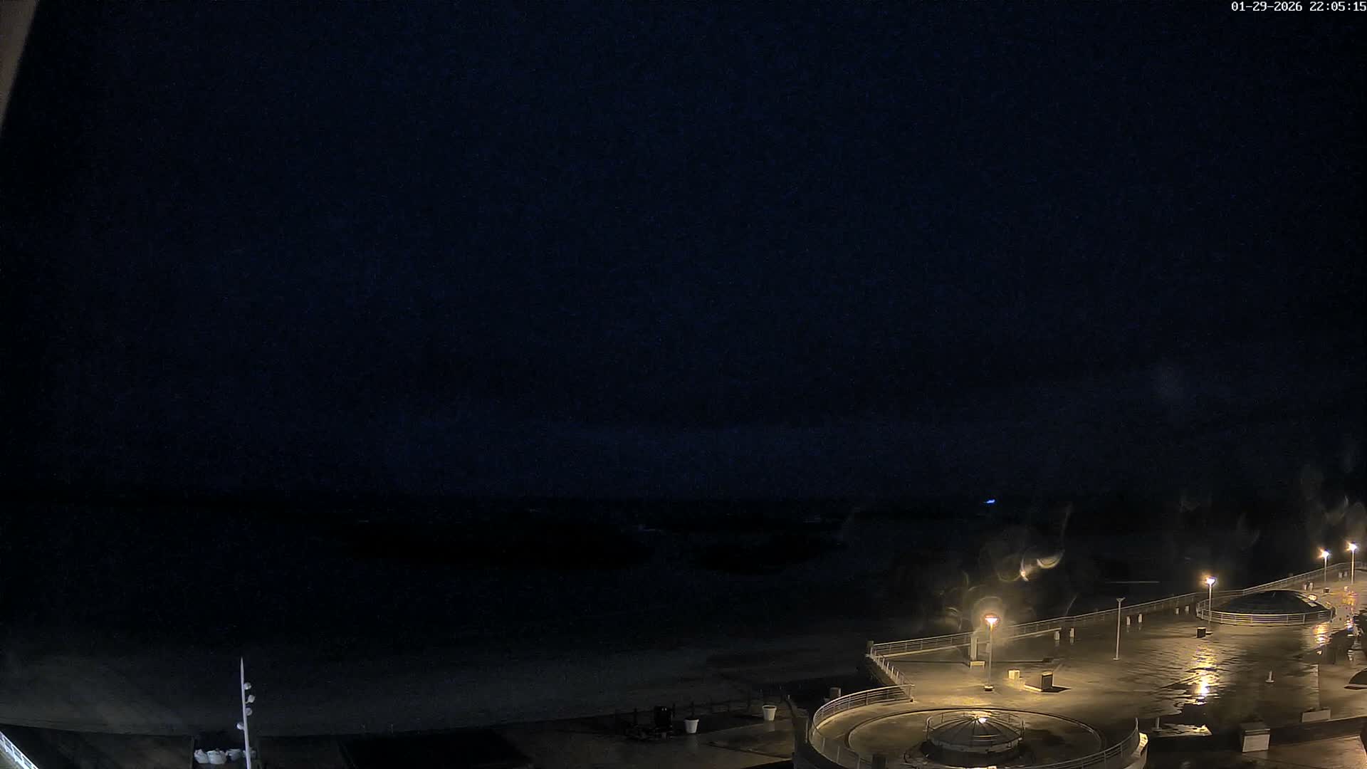 Trégastel, Plage du Coz - Pors Beach Live Cam - Lannion, Côtes-d'Armor, Bretagne, France