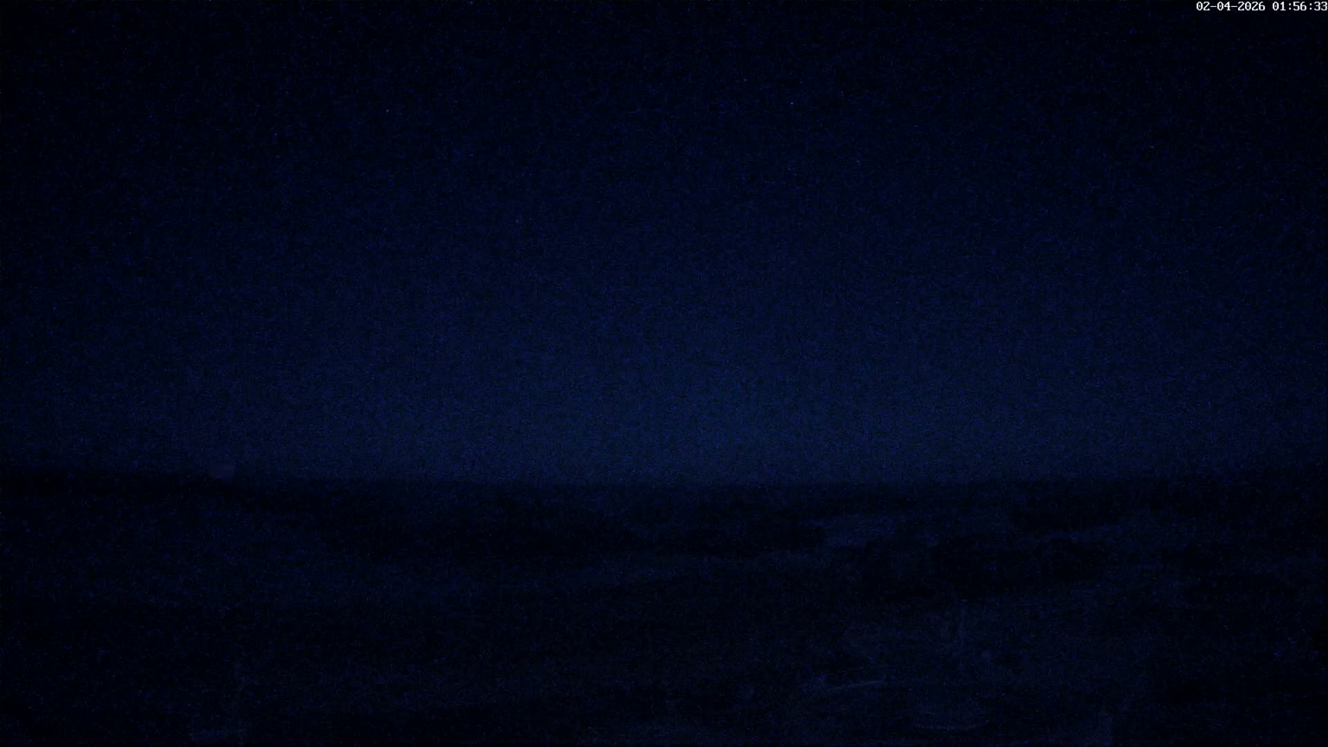 Trégastel, Plage du Coz - Pors Beach Live Cam - Lannion, Côtes-d'Armor, Bretagne, France