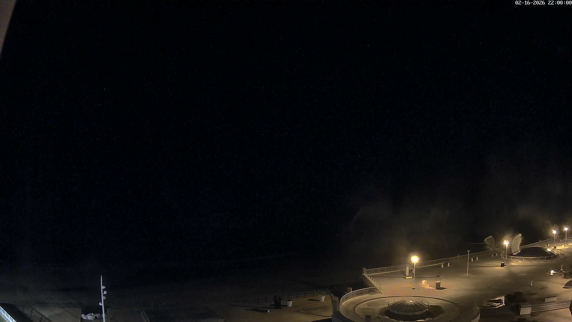 Trégastel, Plage du Coz - Pors Beach Live Cam - Lannion, Côtes-d'Armor, Bretagne, France
