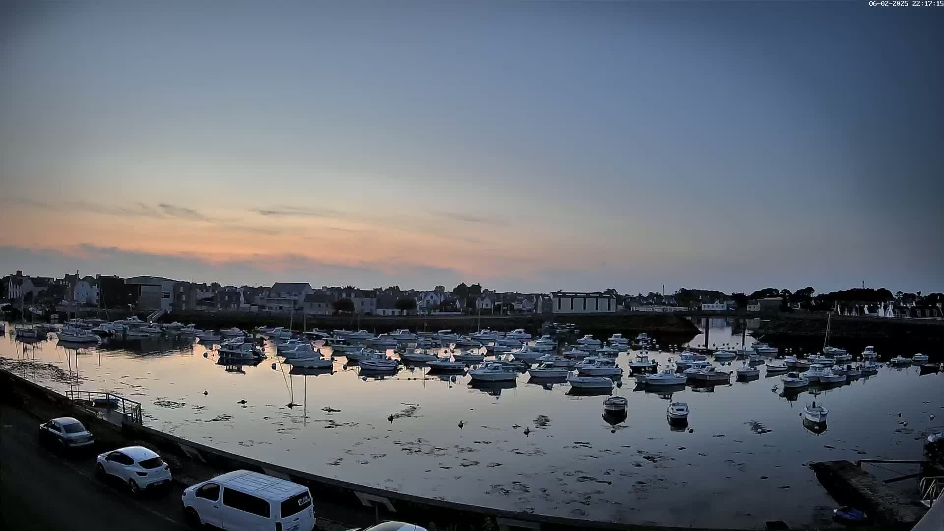 Treffiagat,  Léchiagat Village & Marine Live Cam - Quimper, Finistère, Bretagne, France