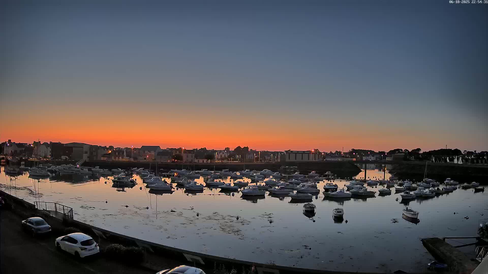 Treffiagat,  Léchiagat Village & Marine Live Cam - Quimper, Finistère, Bretagne, France