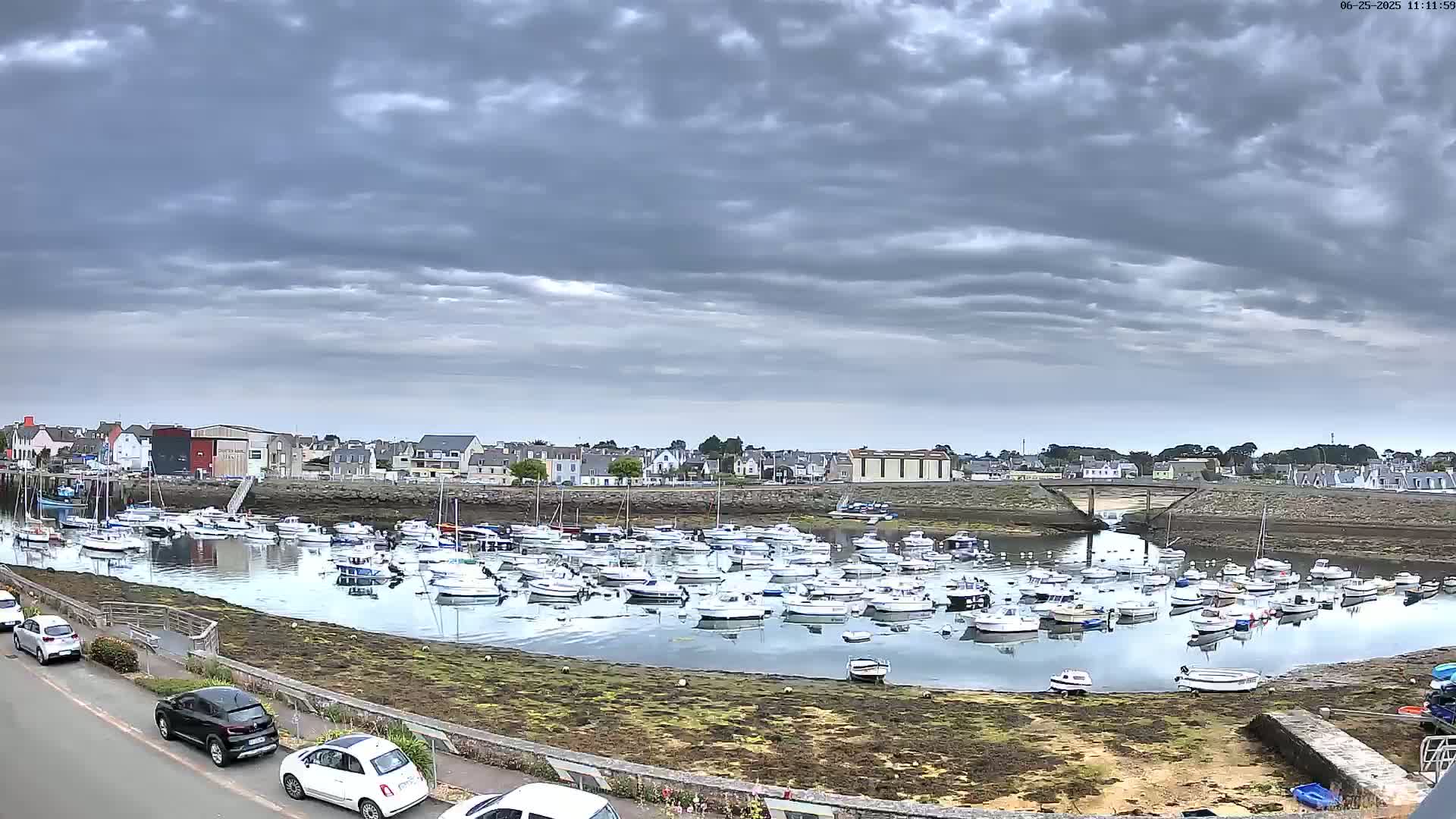 Treffiagat,  Léchiagat Village & Marine Live Cam - Quimper, Finistère, Bretagne, France