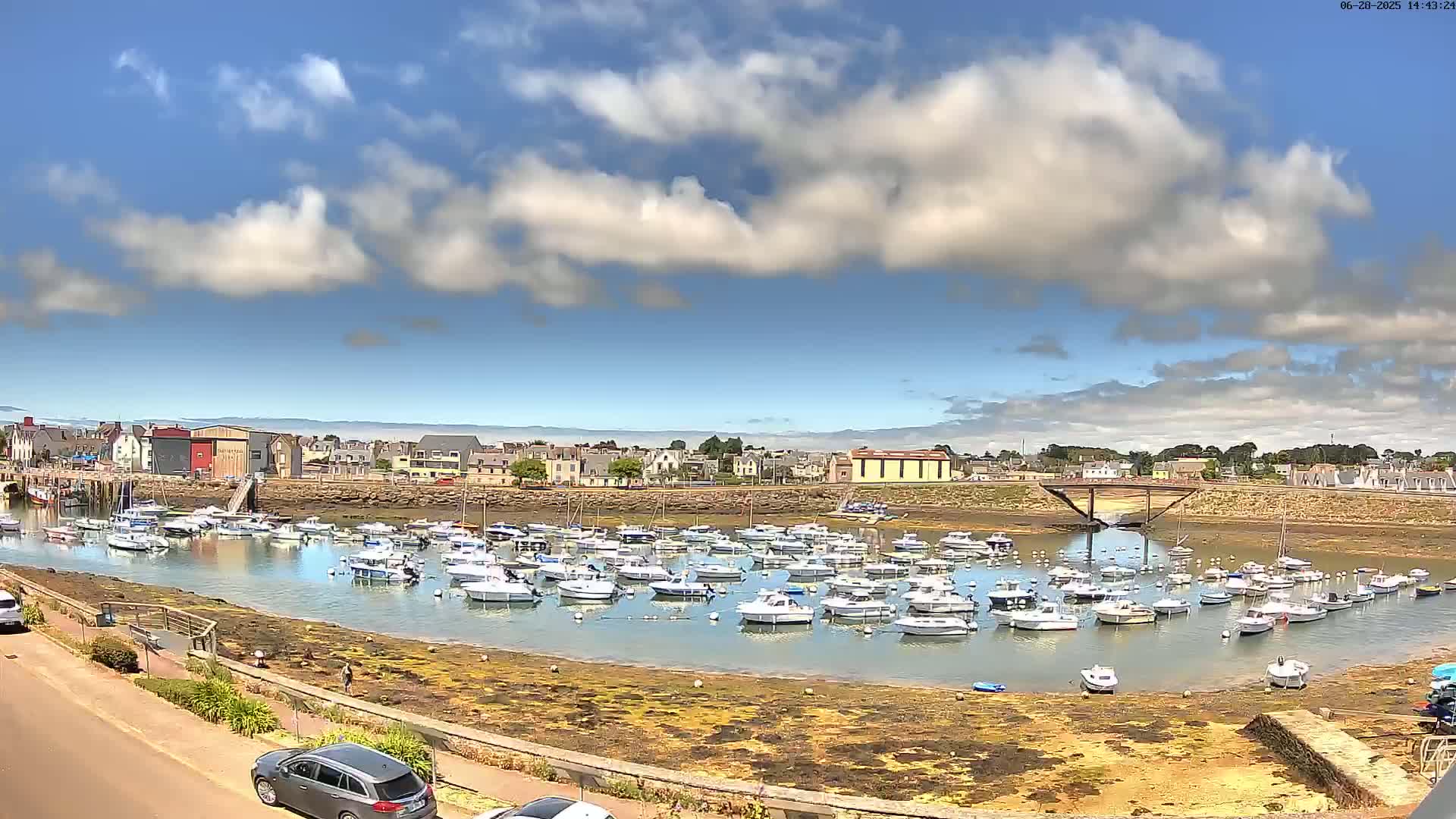 Treffiagat,  Léchiagat Village & Marine Live Cam - Quimper, Finistère, Bretagne, France