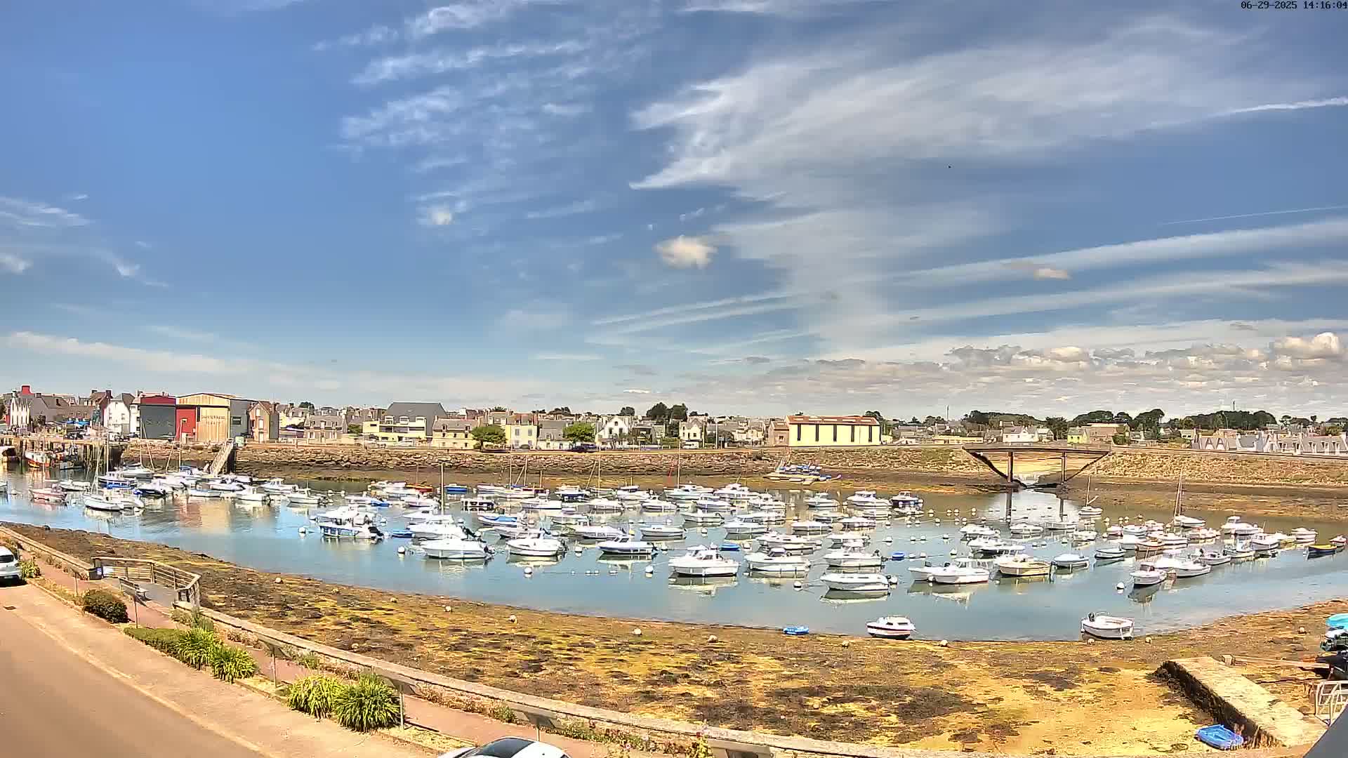 Treffiagat,  Léchiagat Village & Marine Live Cam - Quimper, Finistère, Bretagne, France