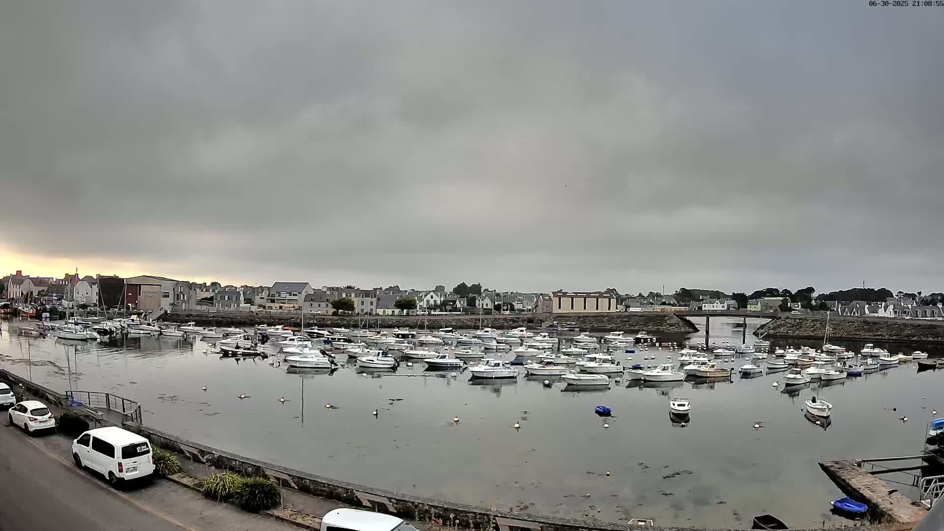 Treffiagat,  Léchiagat Village & Marine Live Cam - Quimper, Finistère, Bretagne, France